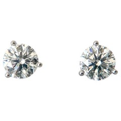 Certified Tiffany & Co. 2.00 Carats VVS2 Diamond Platinum Stud Earrings