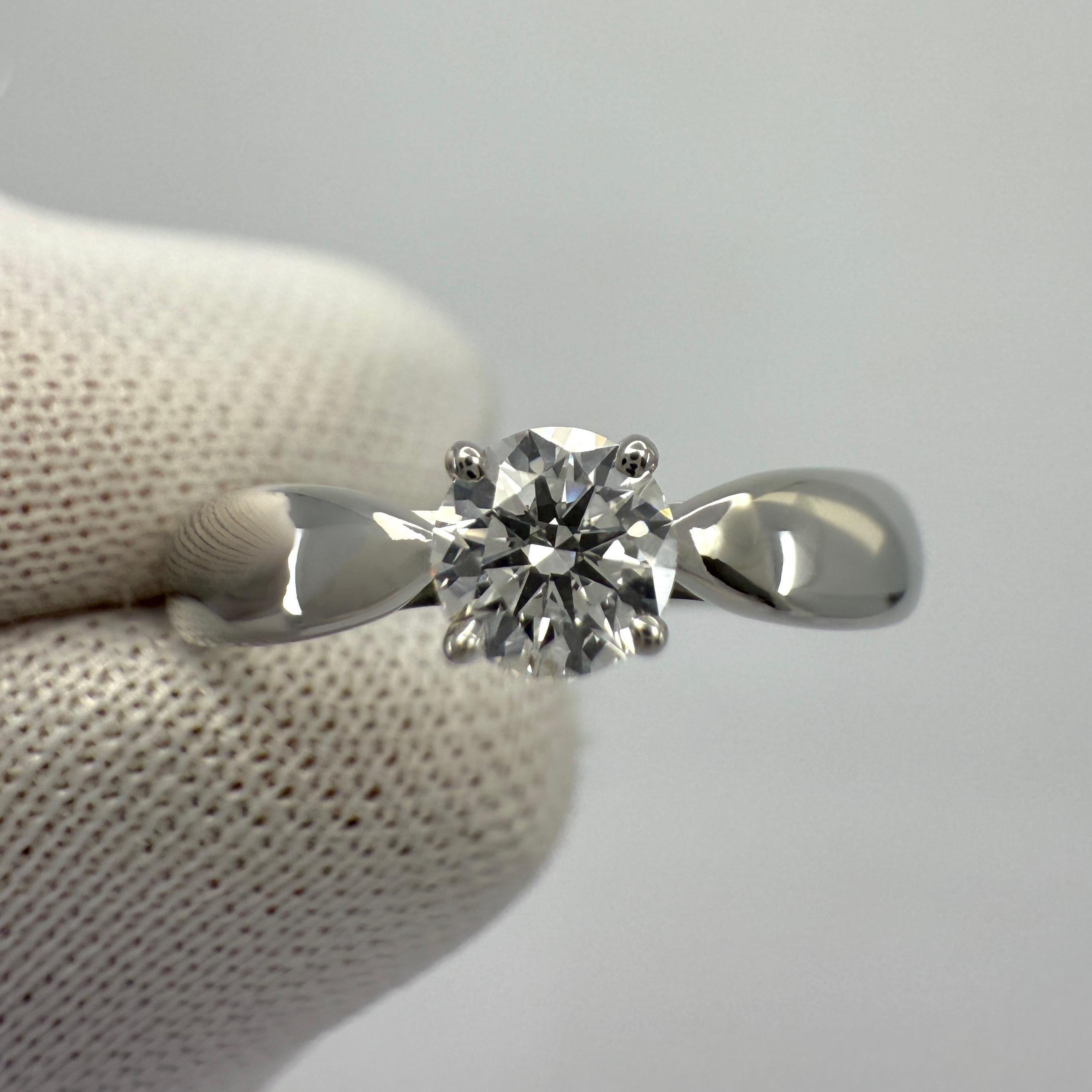 Certified Tiffany & Co Round Cut Diamond 0.25ct H VVS1 Platinum Solitaire Ring For Sale 1