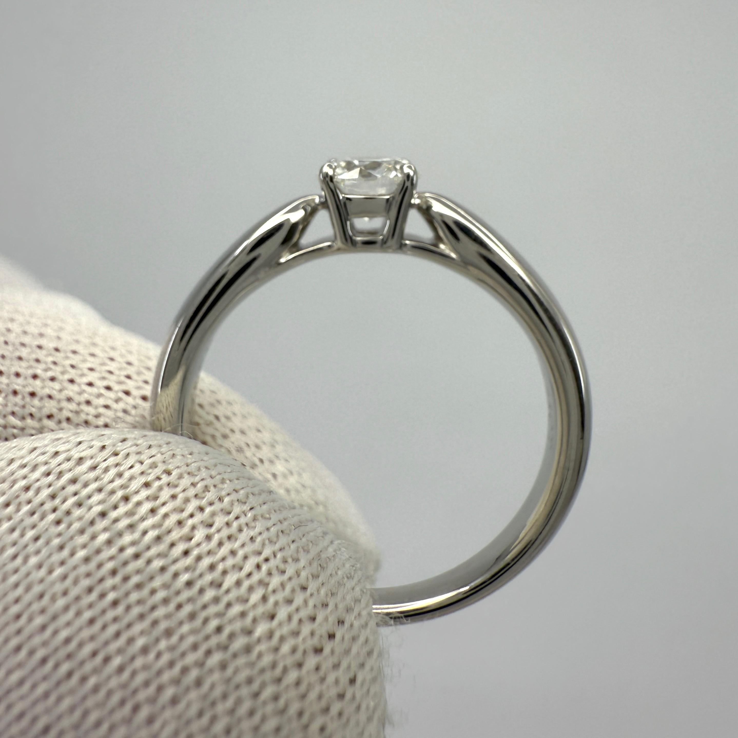 Certified Tiffany & Co Round Cut Diamond 0.25ct H VVS1 Platinum Solitaire Ring For Sale 2