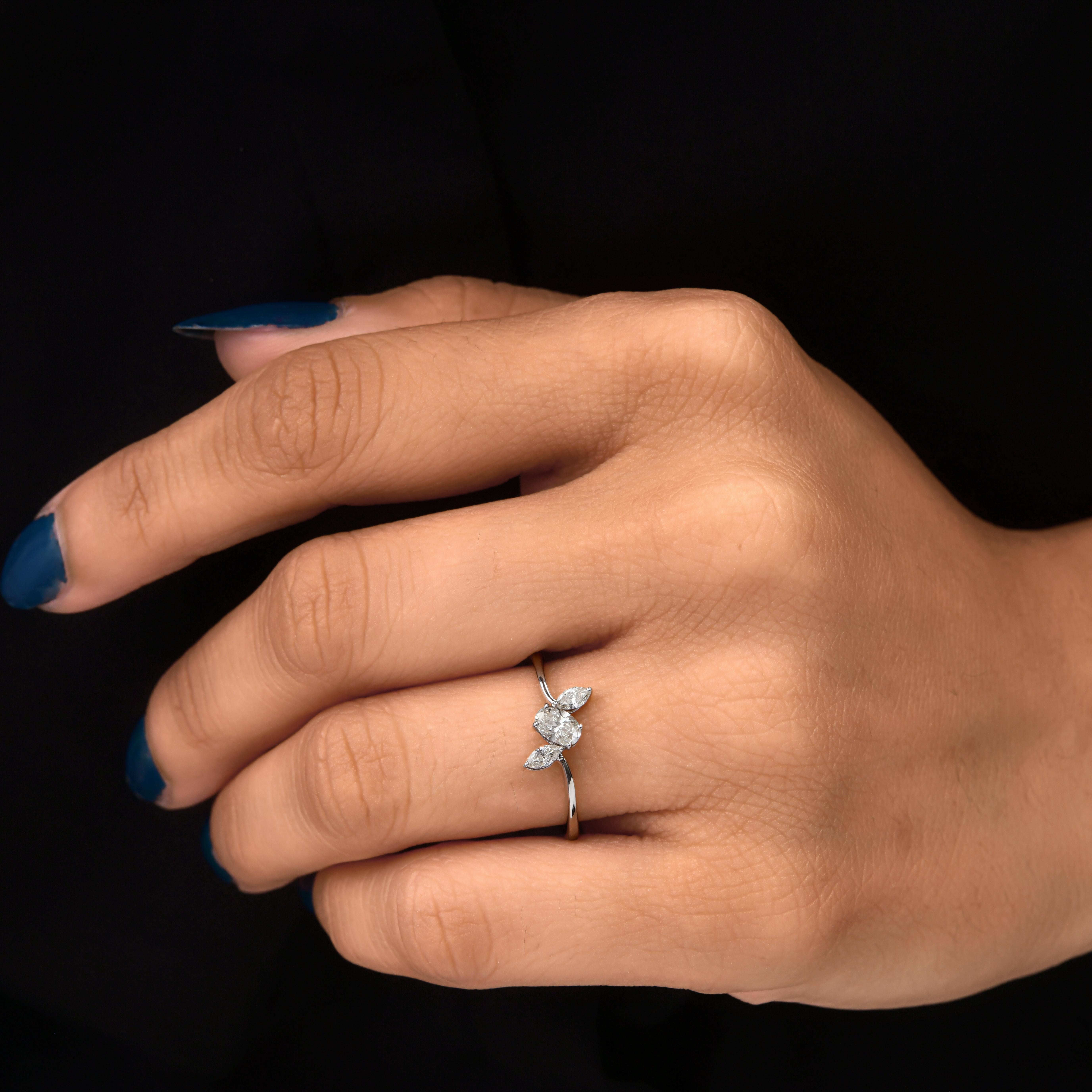 in vendita:  Anello in oro bianco massiccio 18 carati con diamante minuscolo certificato Regalo per lei 2