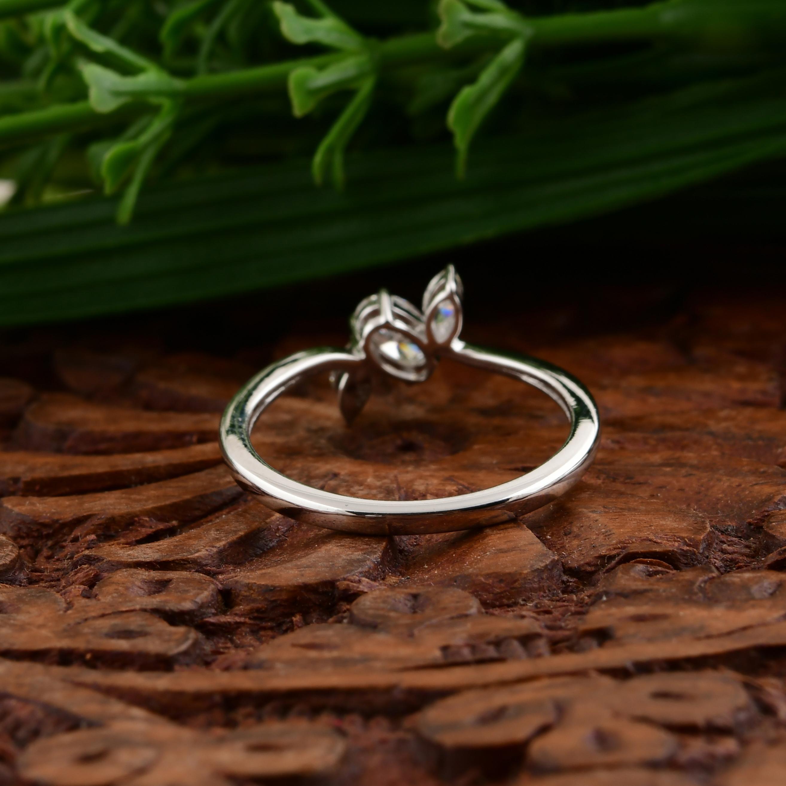 in vendita:  Anello in oro bianco massiccio 18 carati con diamante minuscolo certificato Regalo per lei 4
