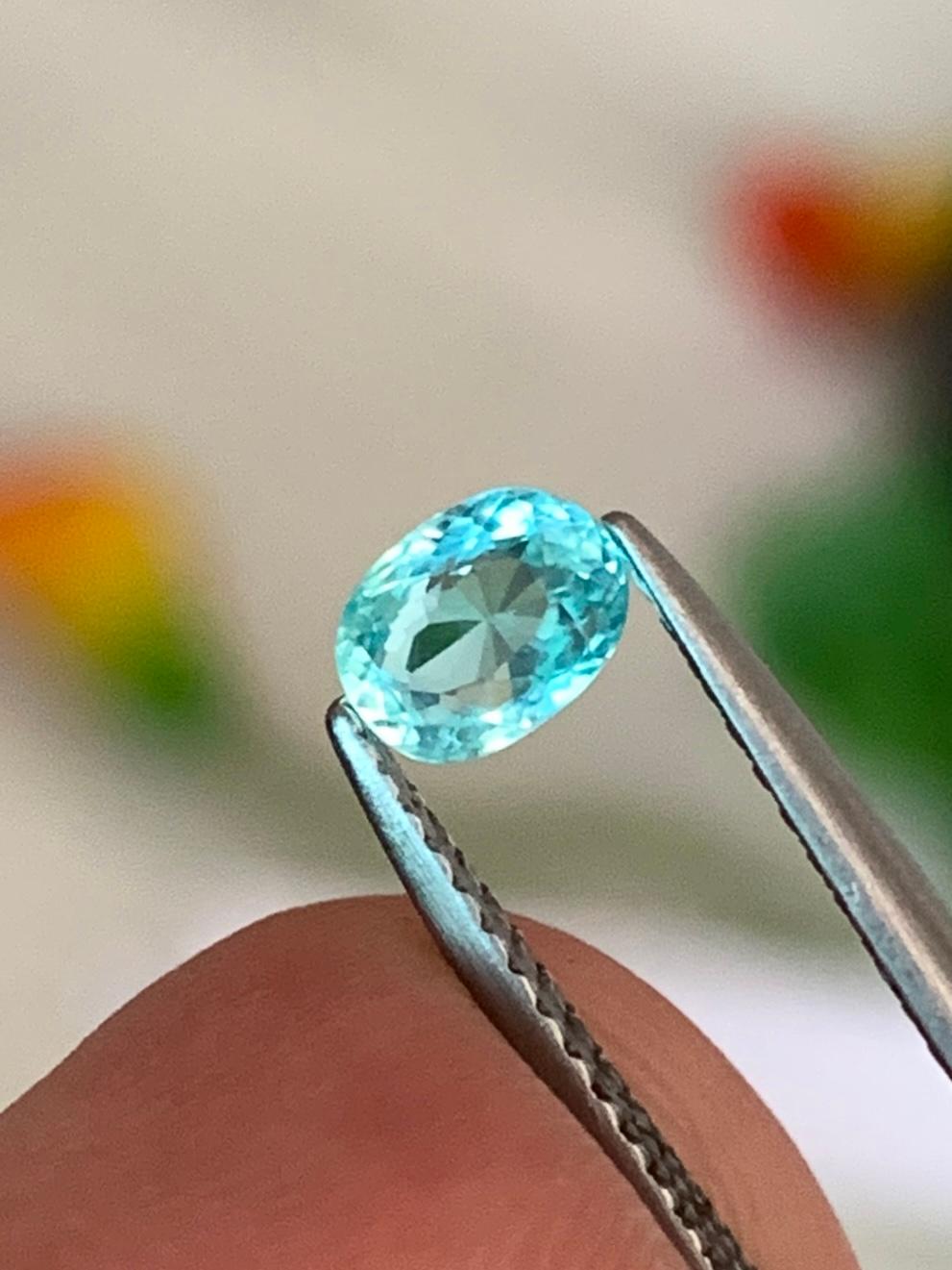 Turmalina Paraiba Azul Neón Natural Certificada de Primera Calidad 0,43 Cts en venta 4