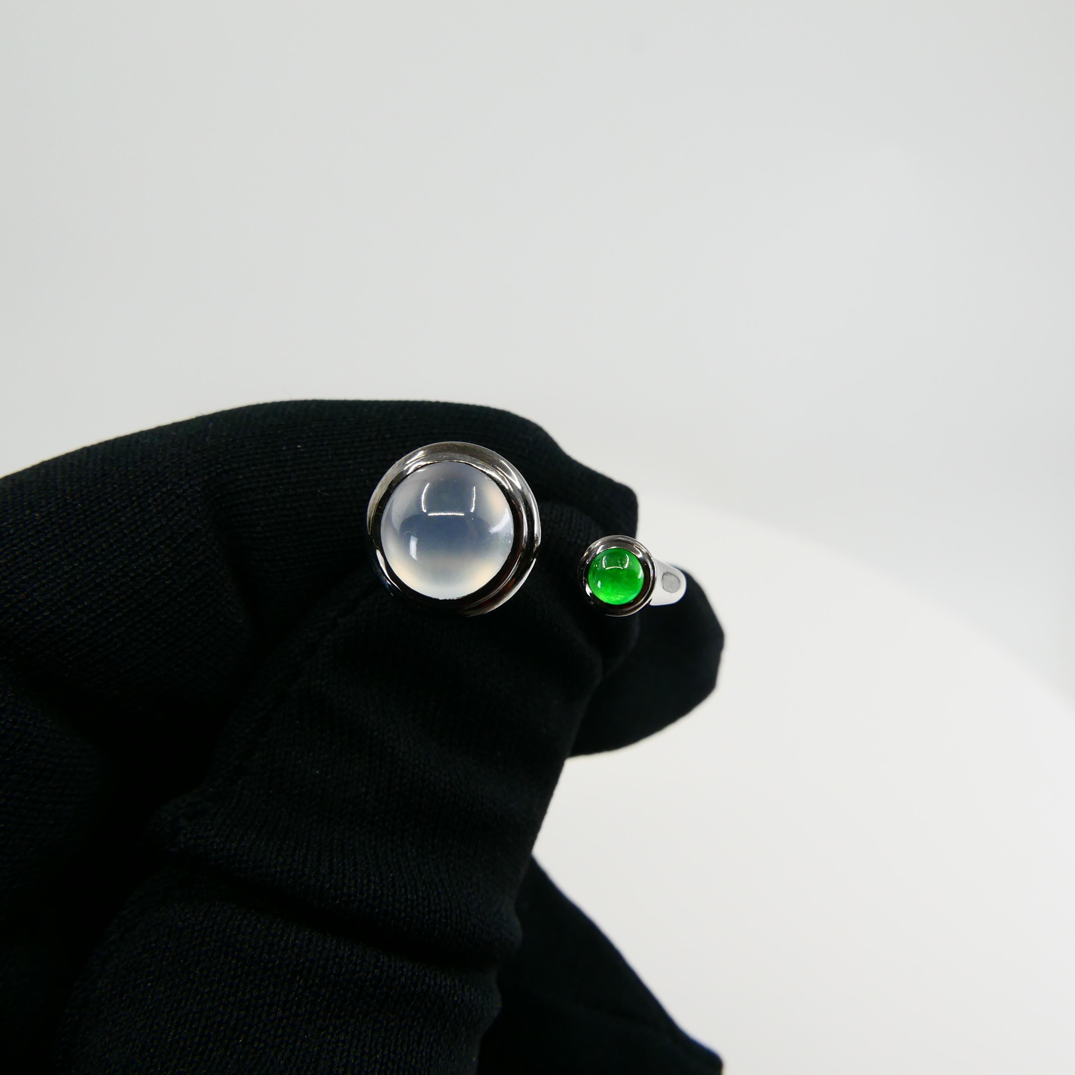 Contemporary Certified Type A Icy & Apple Green Jade & 18k Gold Cocktail Ring, Black Rhodium