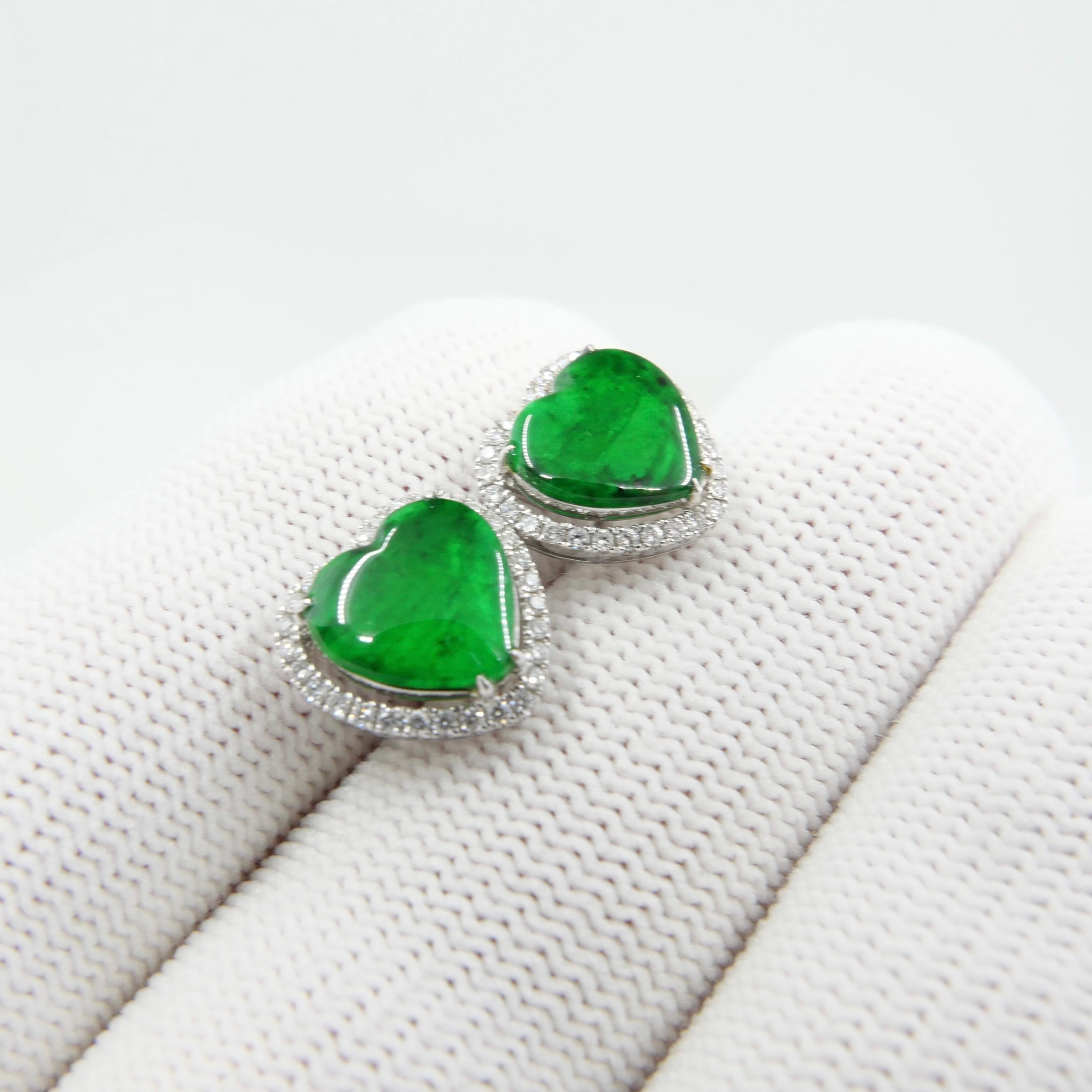 Zertifizierter Typ A Jadeit und Diamant-Ohrringe Imperial Jade, Spinatgrüne Farbe im Zustand „Neu“ in Hong Kong, HK