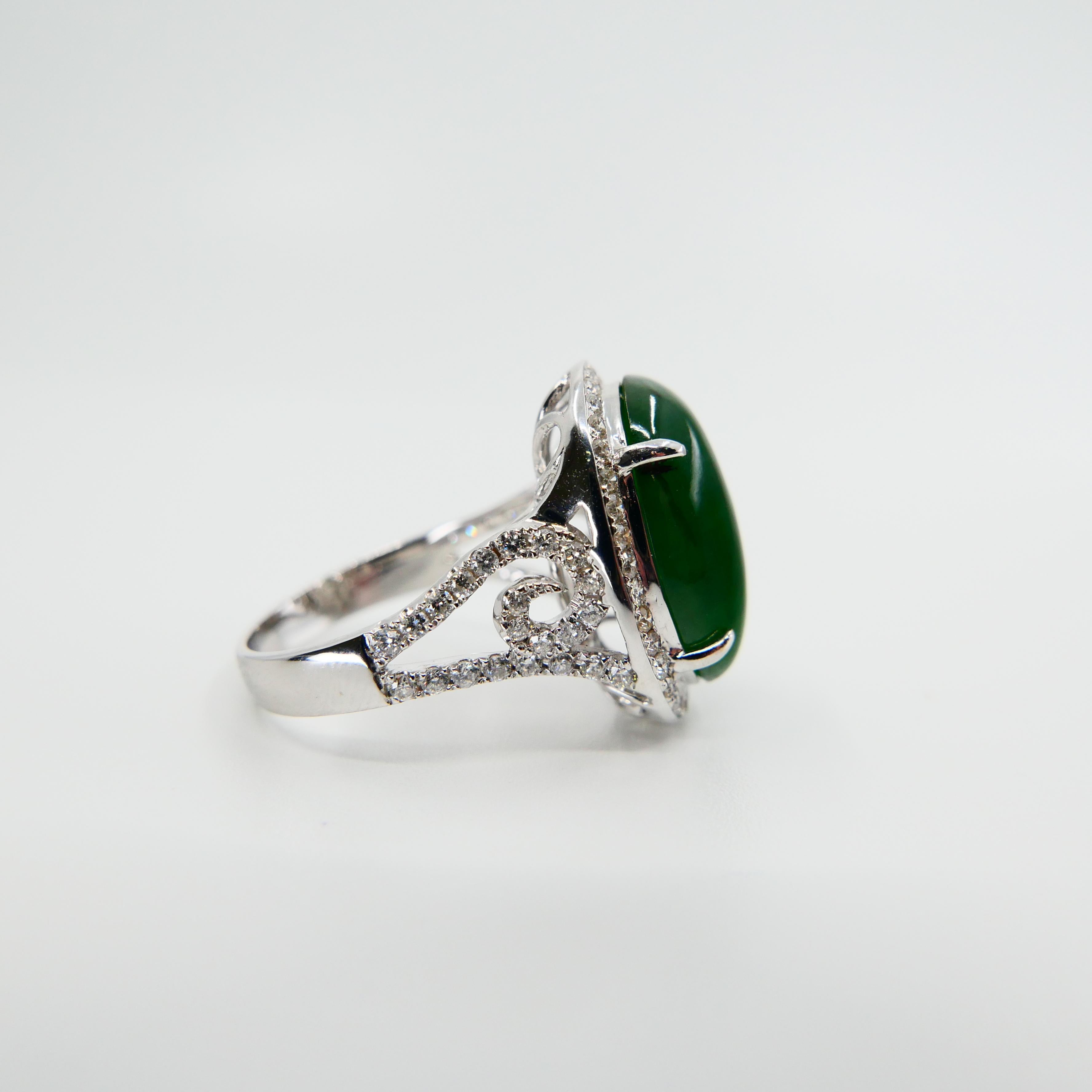 Certified Type A Jadeite Jade & Diamond Cocktail Ring, Intense Green Subtle Glow For Sale 4