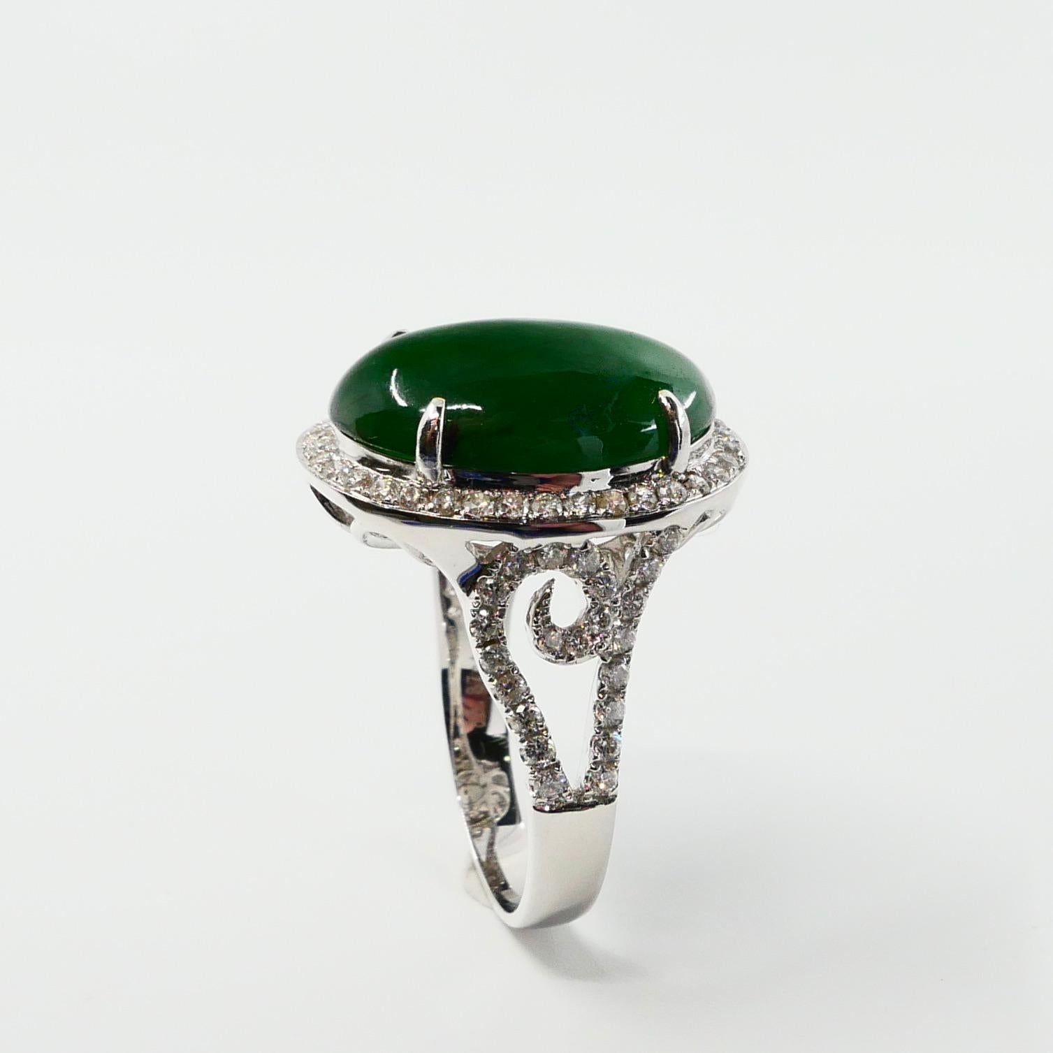 Certified Type A Jadeite Jade & Diamond Cocktail Ring, Intense Green Subtle Glow For Sale 6