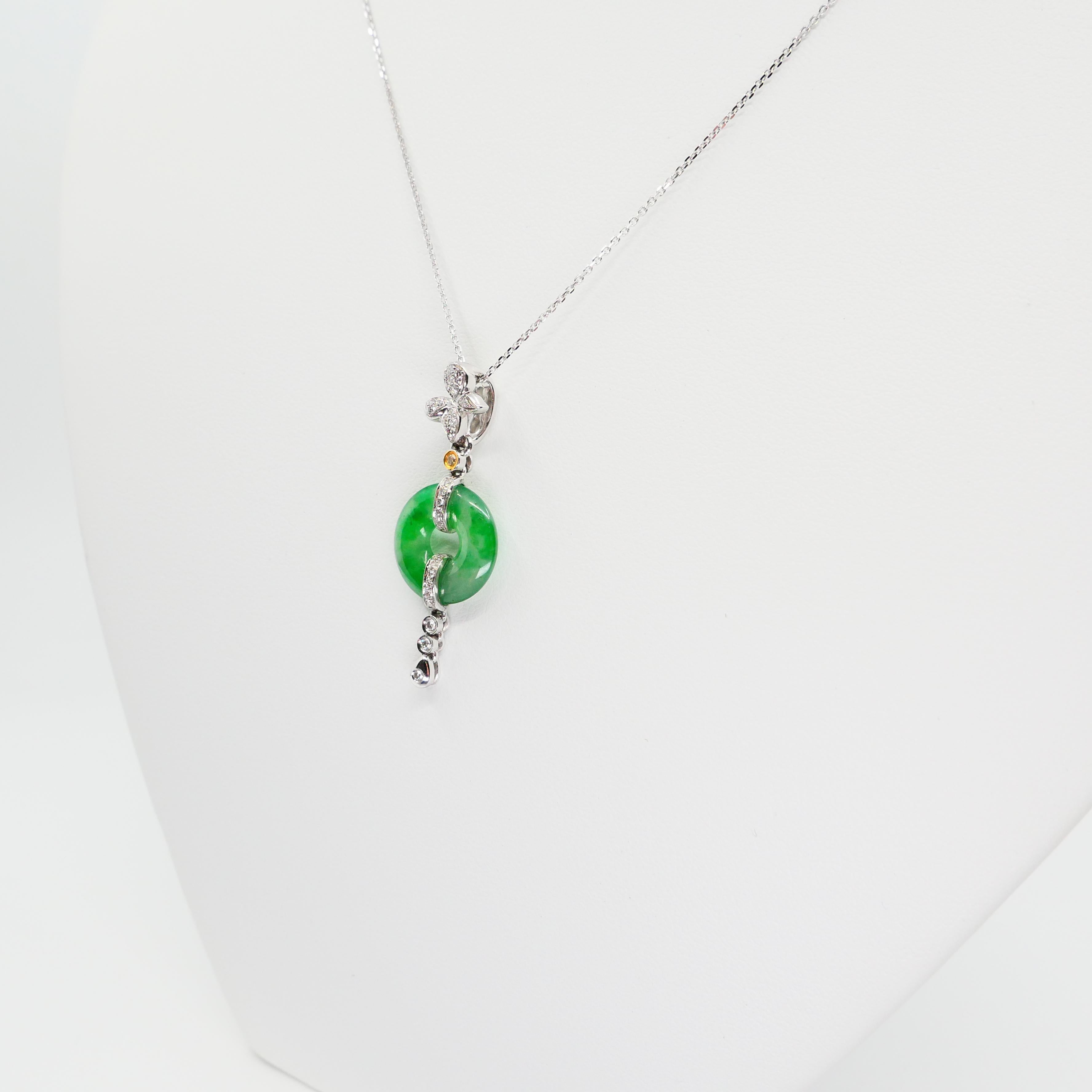 Women's Certified Type A Jadeite Jade Diamond Pendant Drop Necklace, Apple Green Veins For Sale
