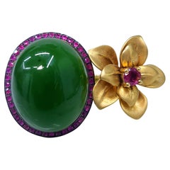 Certified Type A Natural Nephrite Jade and ruby Ring in 18K Yellow Gold