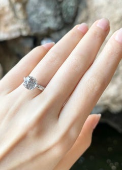 Certified Unheated 3 Carats White Sapphire with Diamond Ring in Platinum 950