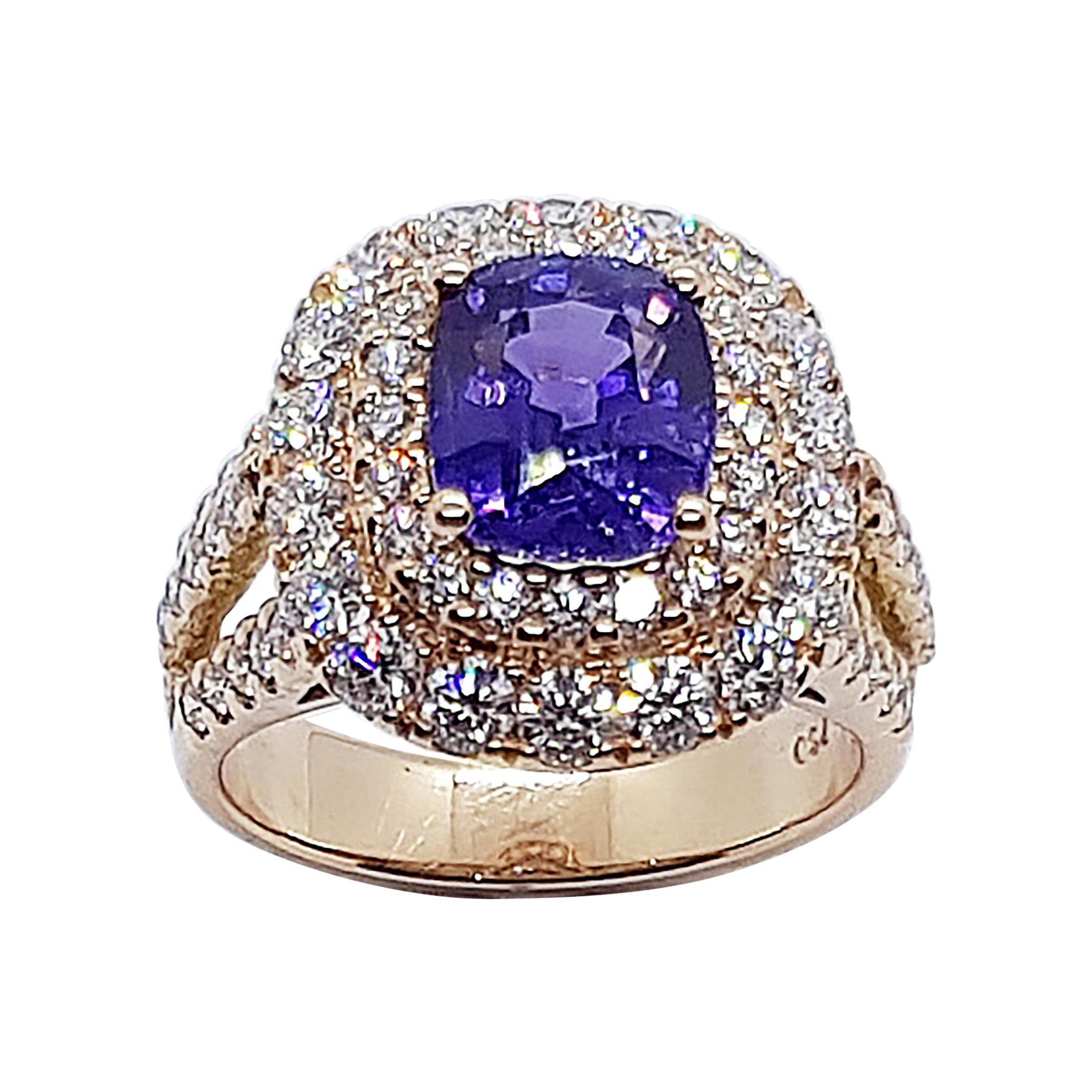 Certified Unheated 3 Cts Purple Sapphire with Diamond Ring Set in 18k Rose Gold