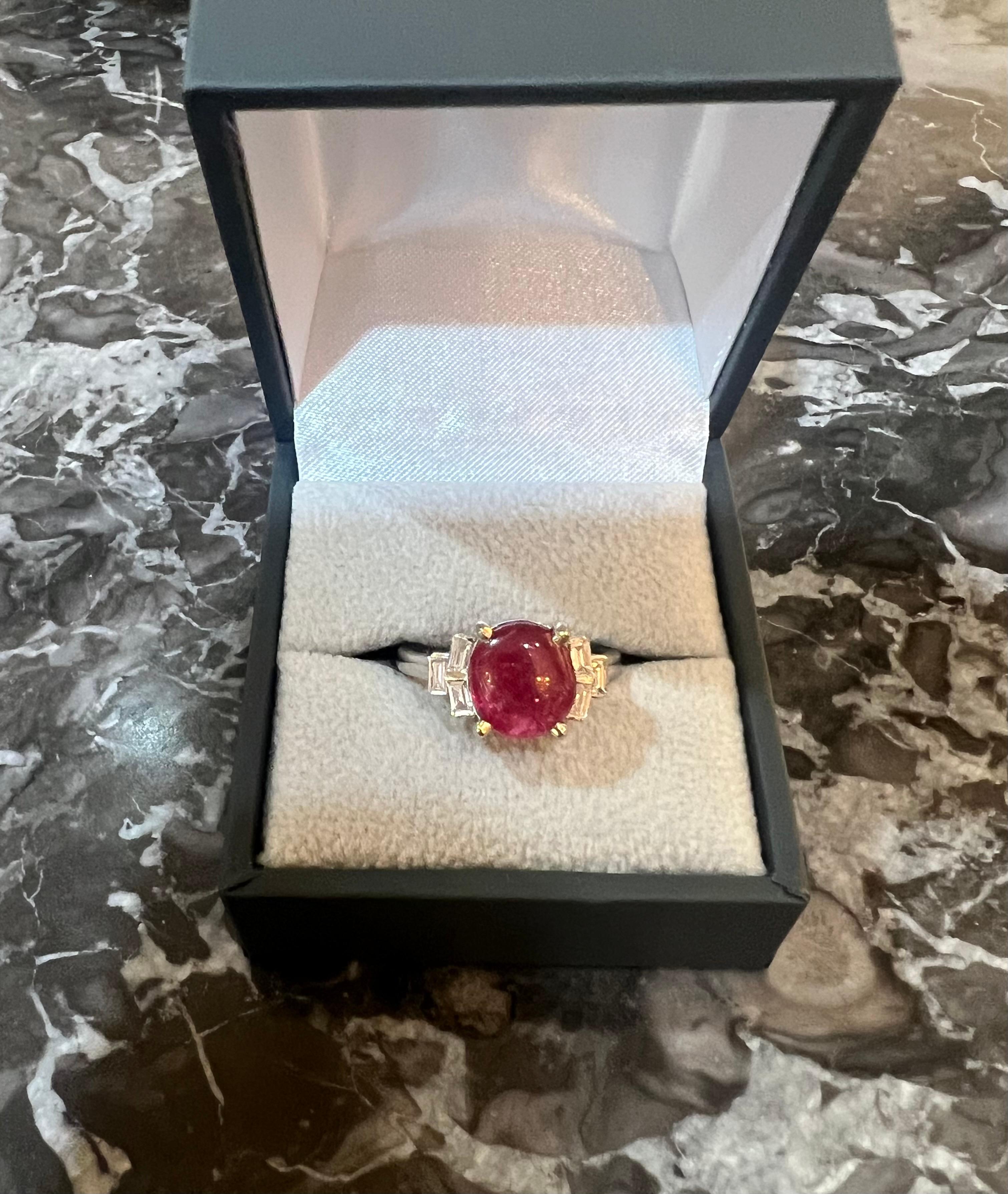 Certified Unheated Burma Cabochon Spinel Diamond 18k White Gold Ring In New Condition For Sale In Paris, FR