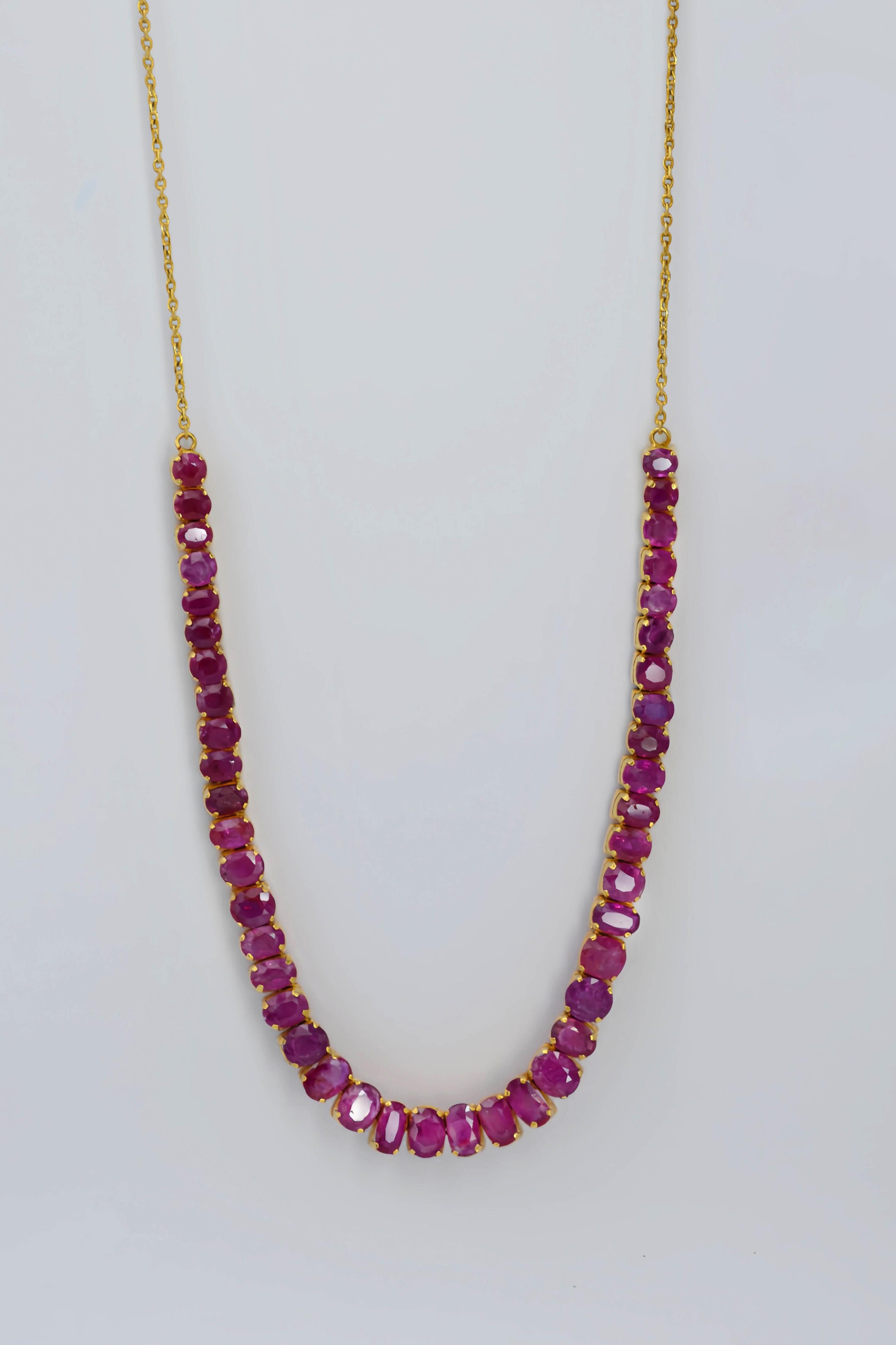 Oval Cut Certified Unheated Pink Sapphire Ruby Burmese Necklace in 18k Yellow Gold For Sale