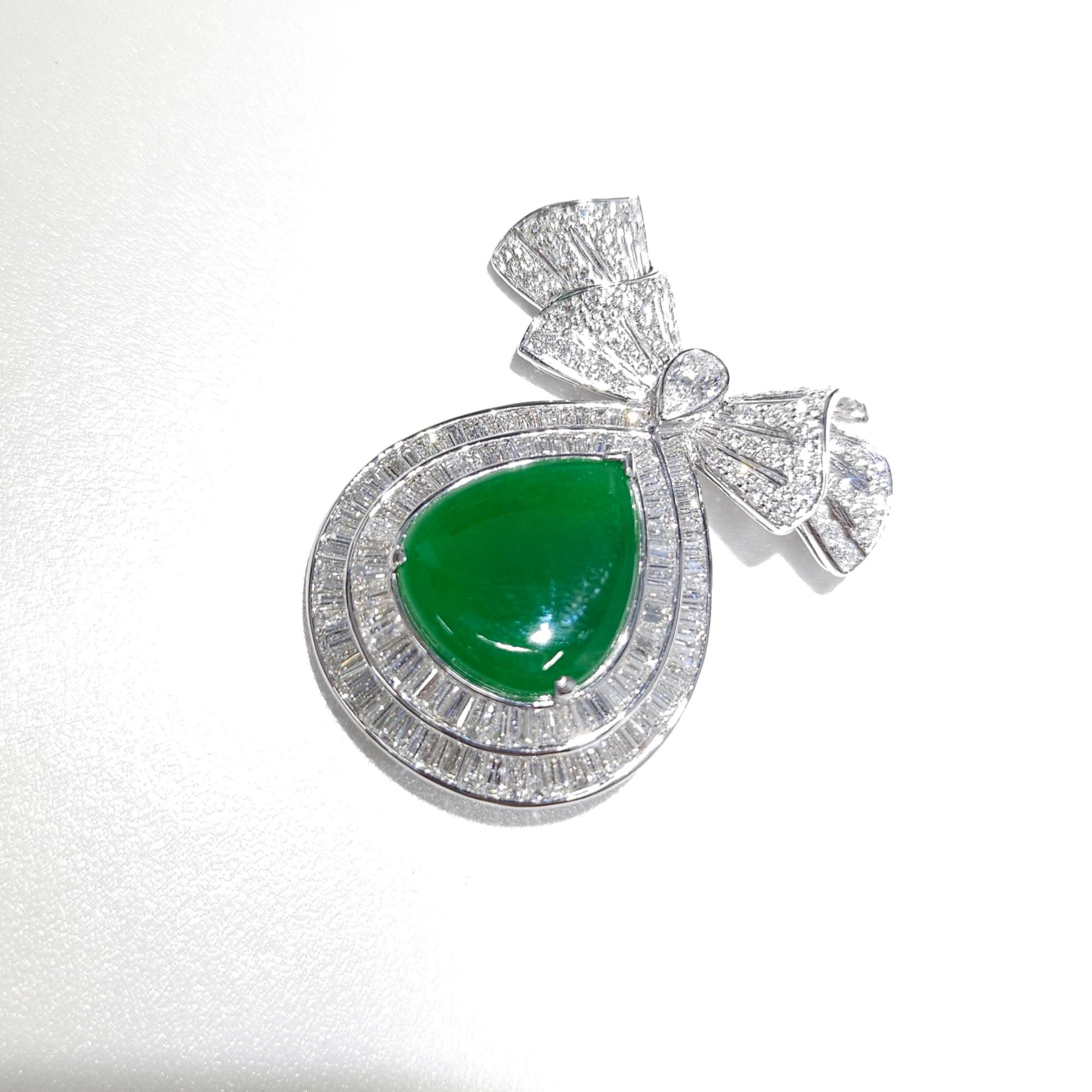 Certified Untreated Jadite Jade and 18Ct Diamond Necklace Brooch 18K White Gold For Sale 1