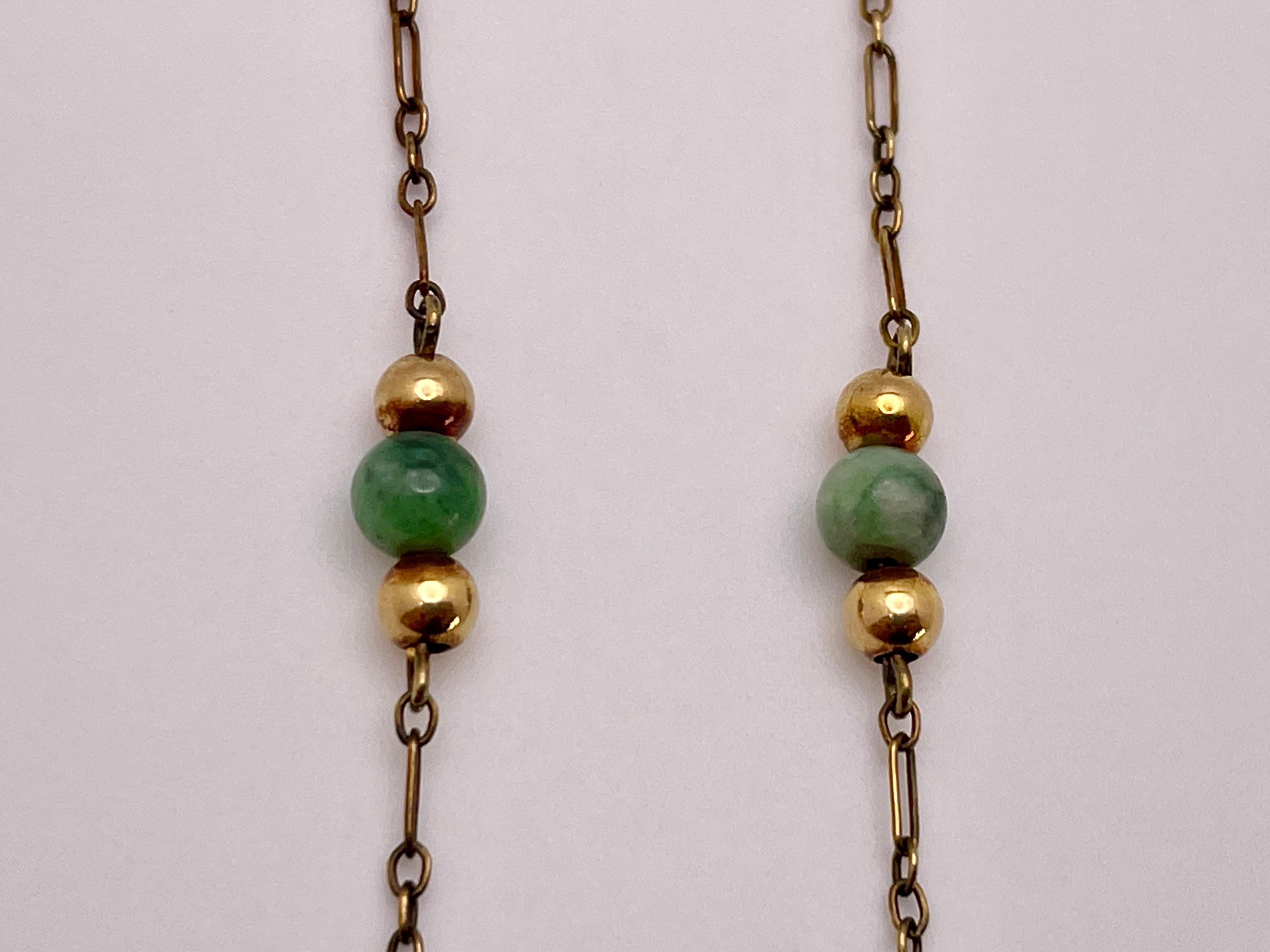 Collier pendentif victorien certifié en or jaune 14 carats et jade sculpté en vente 4