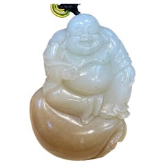Grand pendentif / collier / pendentif en forme de Bouddha rieur en jade sculpté, certifié vintage