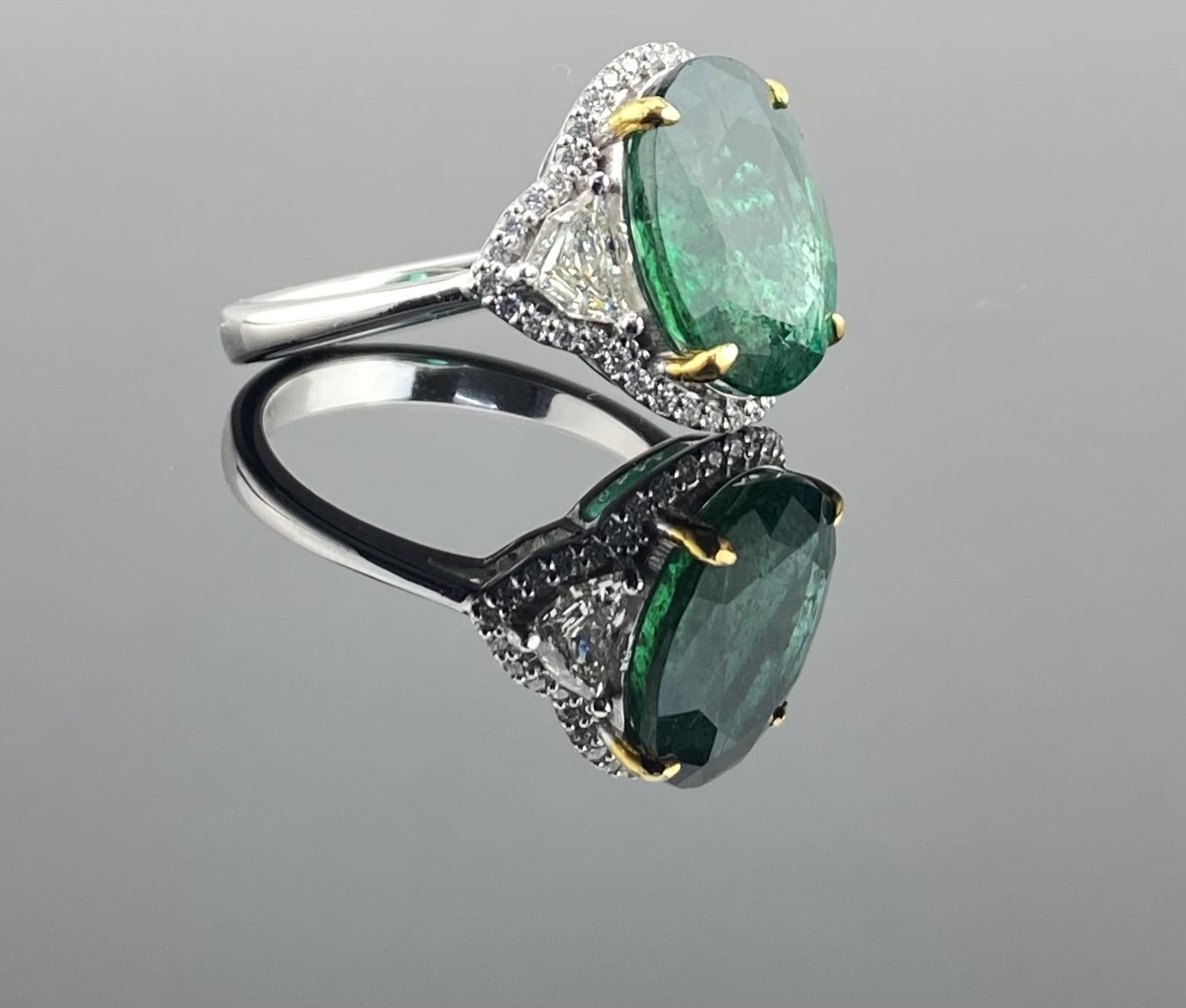 Certified Vivid Emerald and Diamond Ring In 18K White Gold Ring 5