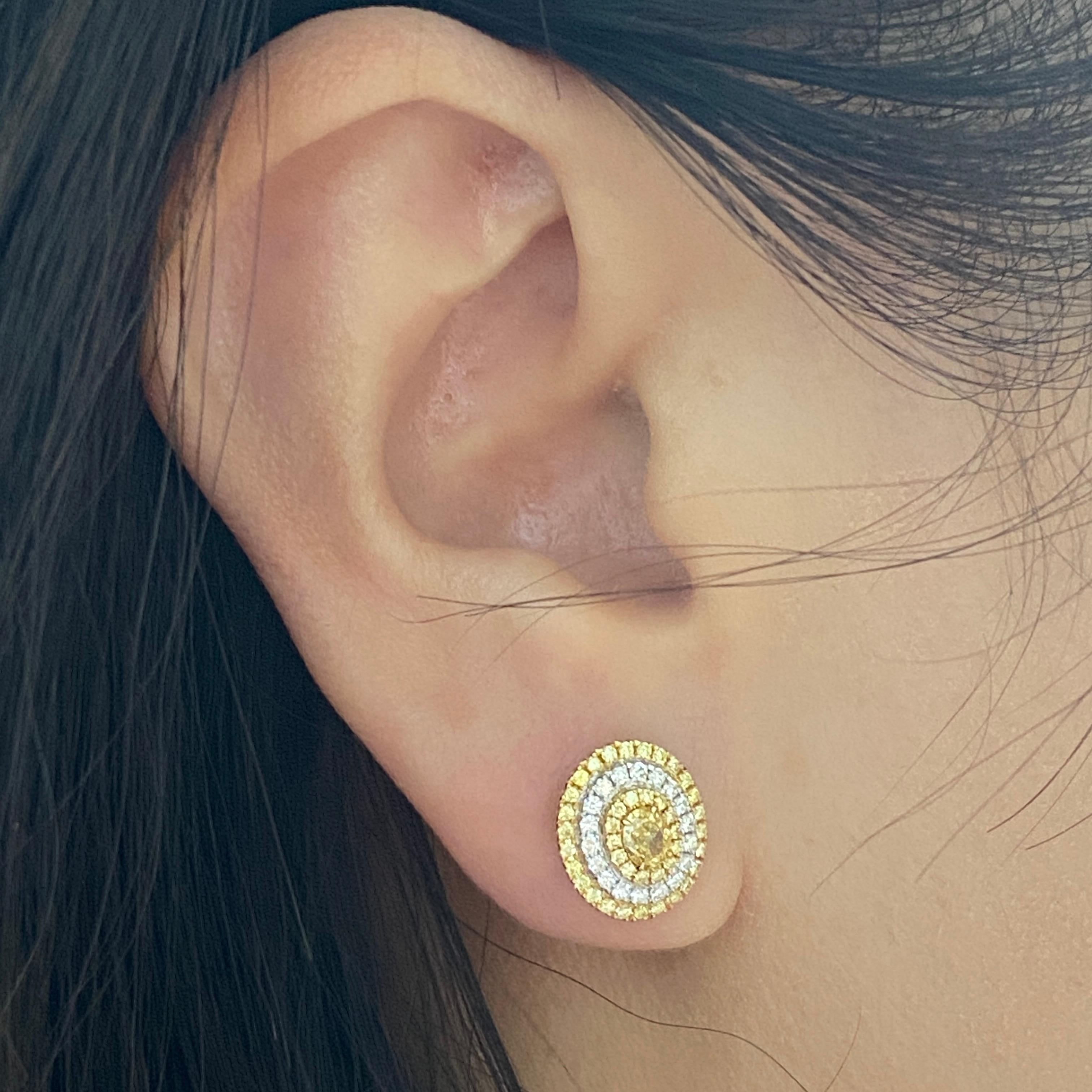 Orecchini con diamante giallo certificato in oro 18K In condizioni Nuovo in vendita a Hong Kong, HK