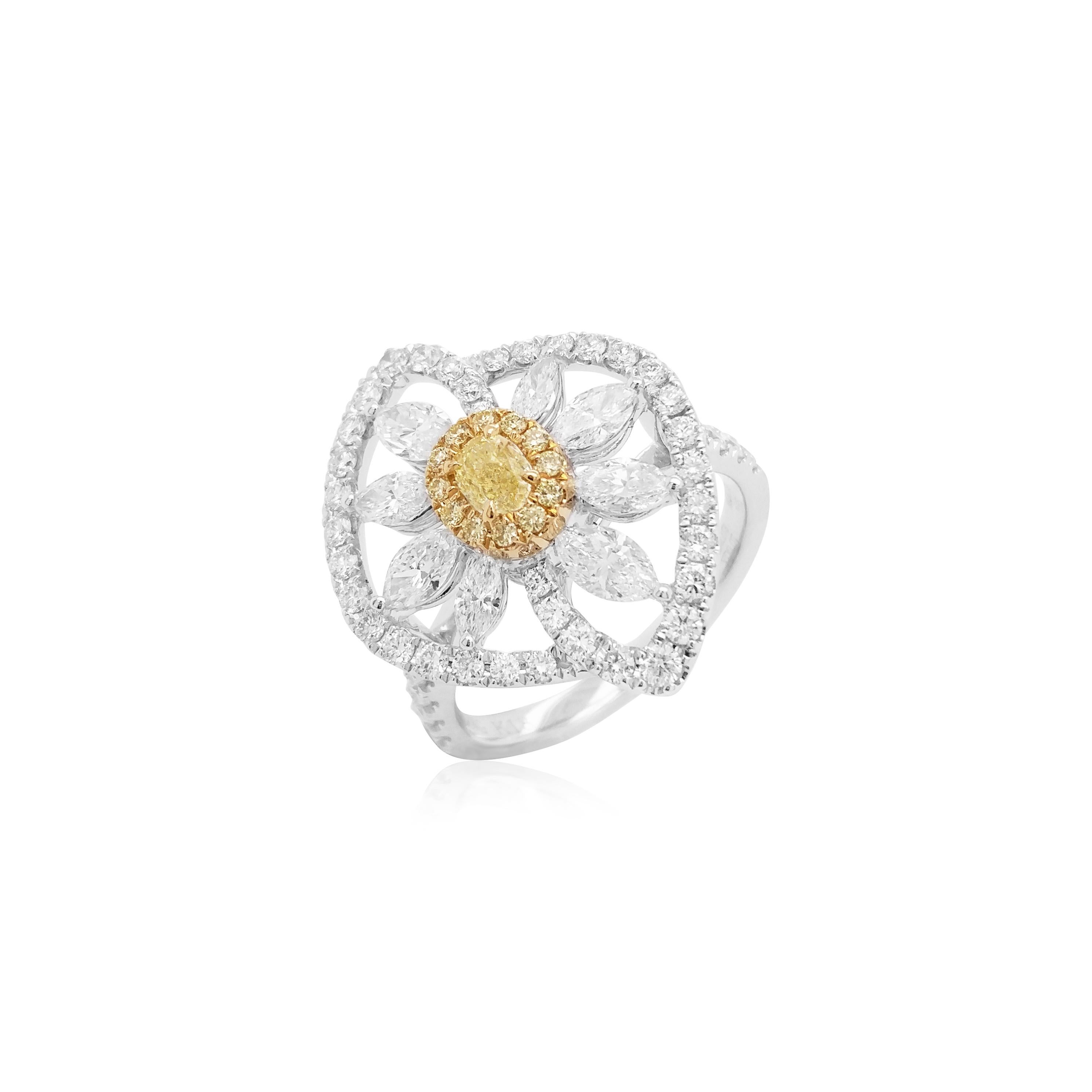 Oval Cut Certified Yellow Diamond White Diamond 18K Gold Cocktail Ring For Sale