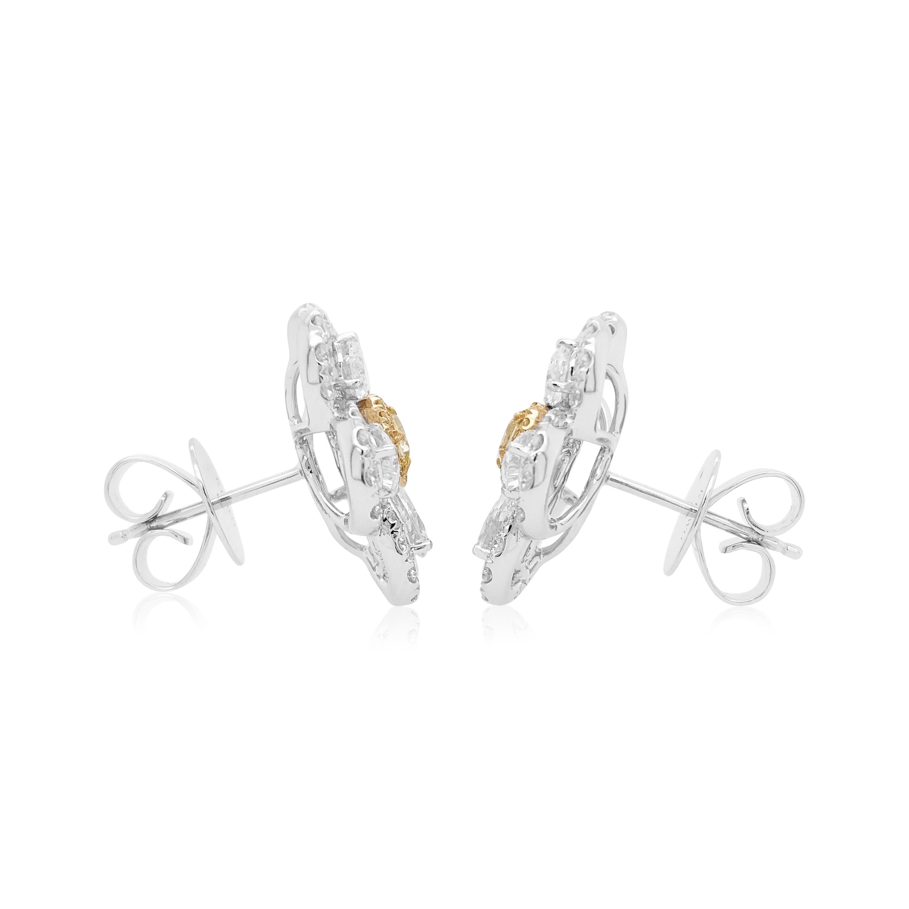 Cushion Cut Certified Yellow Diamond White Diamond 18K Gold Stud Earrings