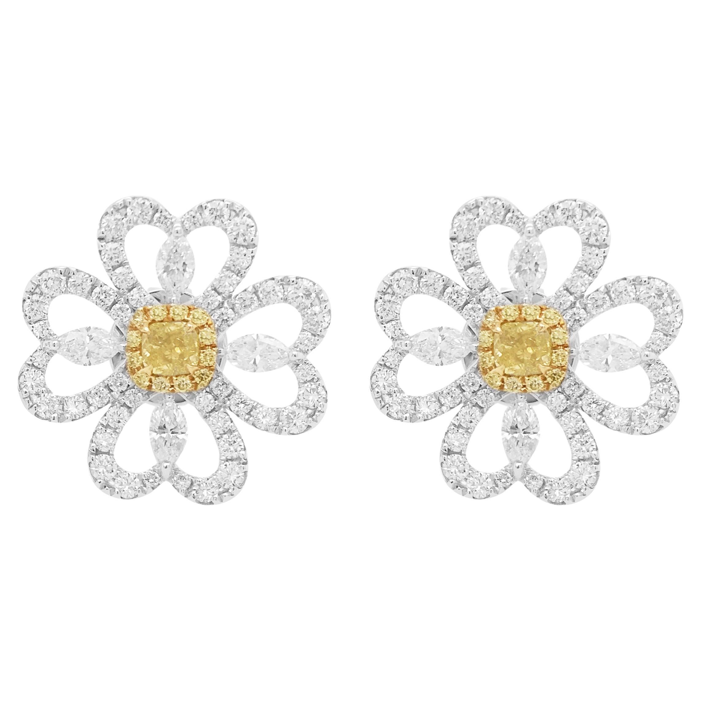 Certified Yellow Diamond White Diamond 18K Gold Stud Earrings For Sale