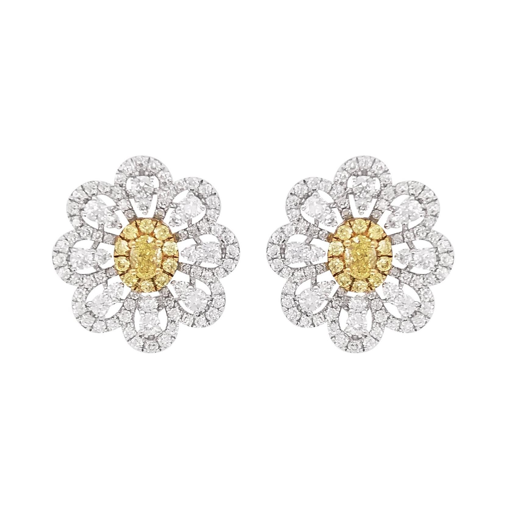 Certified Yellow Diamond and White Diamond in 18K Gold Clip Earrings