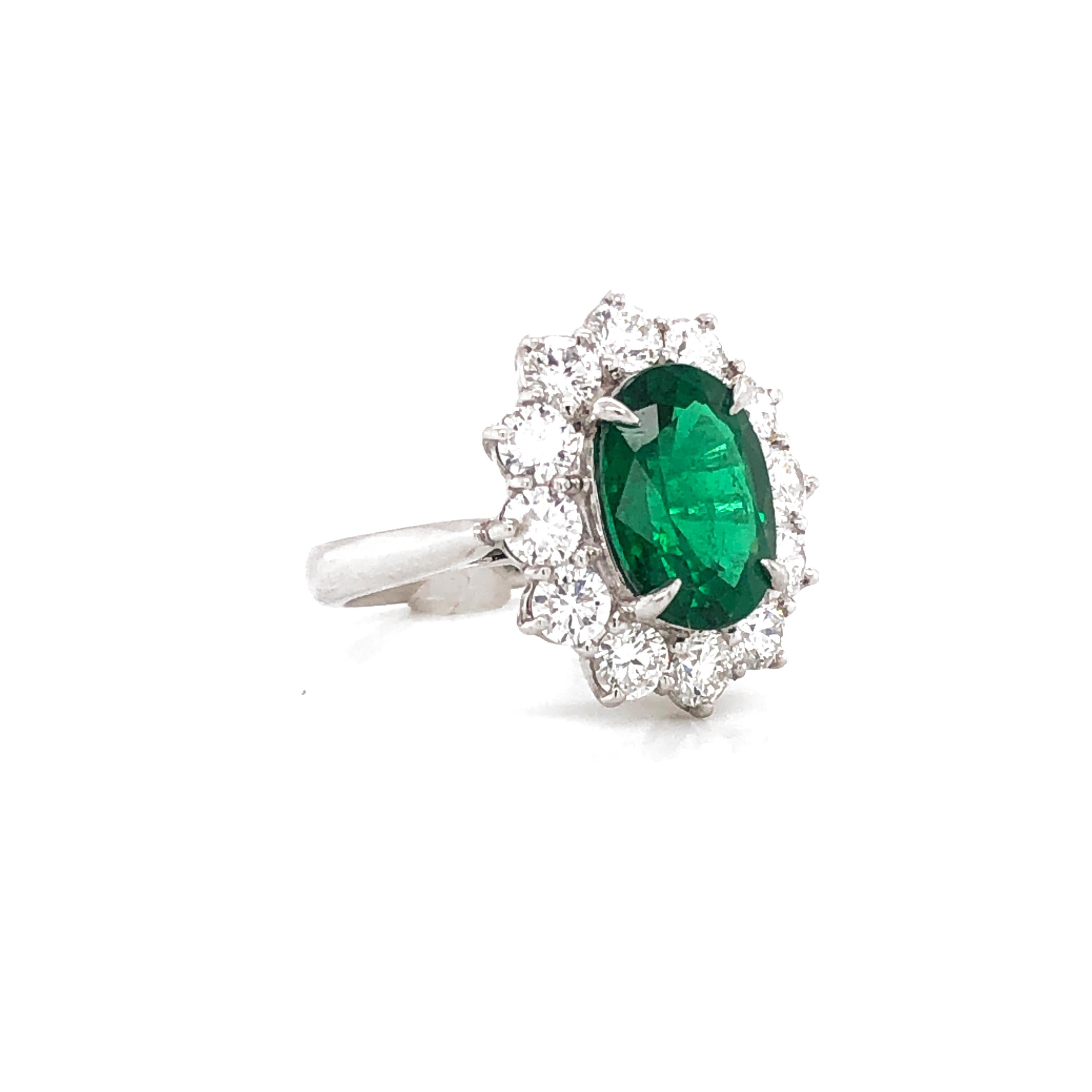 Contemporary Certified Zambian Oval Cut Emerald 3.22 Carat Total Diamond Platinum Ring