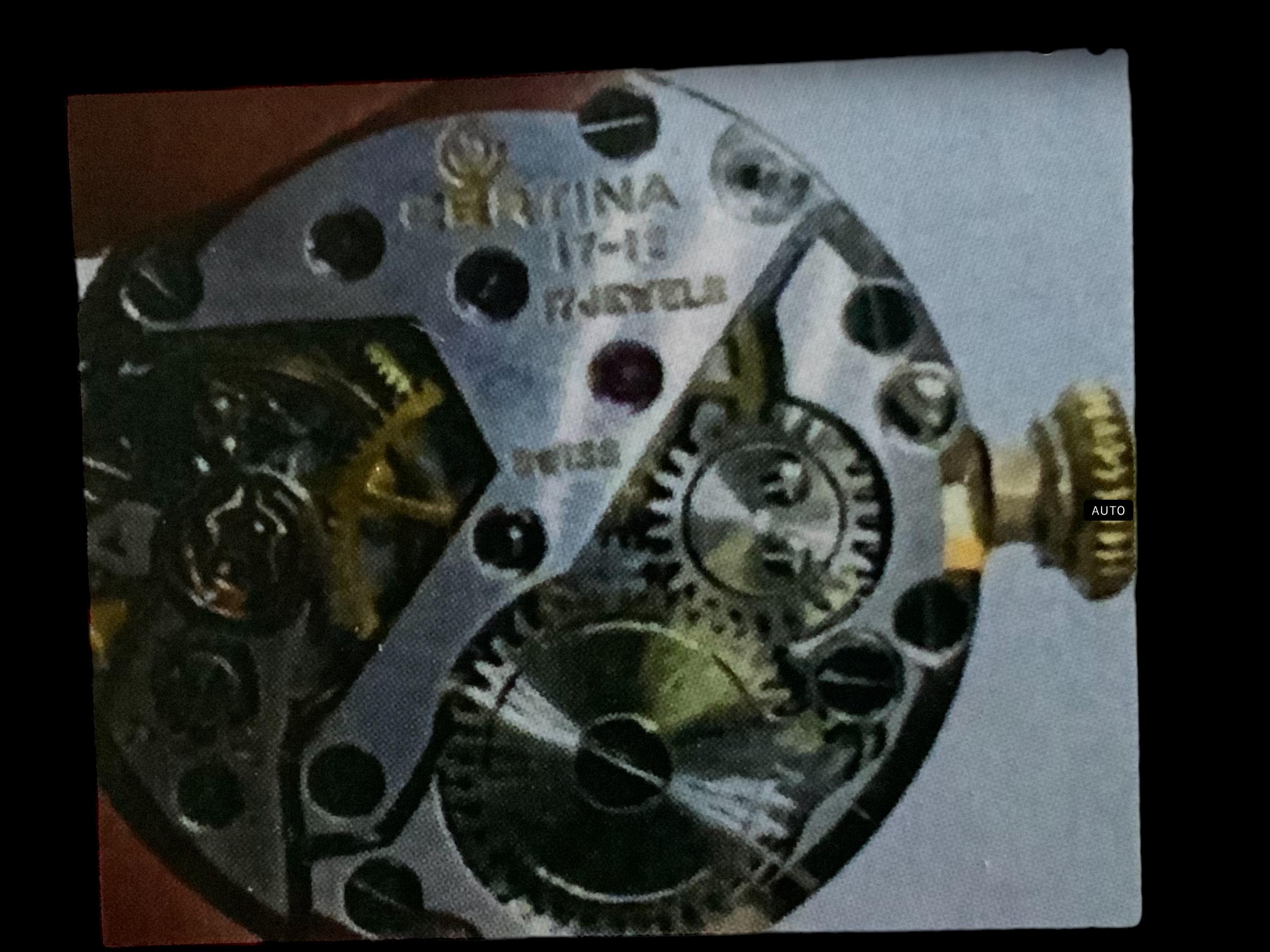 Montre-bracelet Certina pour dames Bon état - En vente à Guaynabo, PR