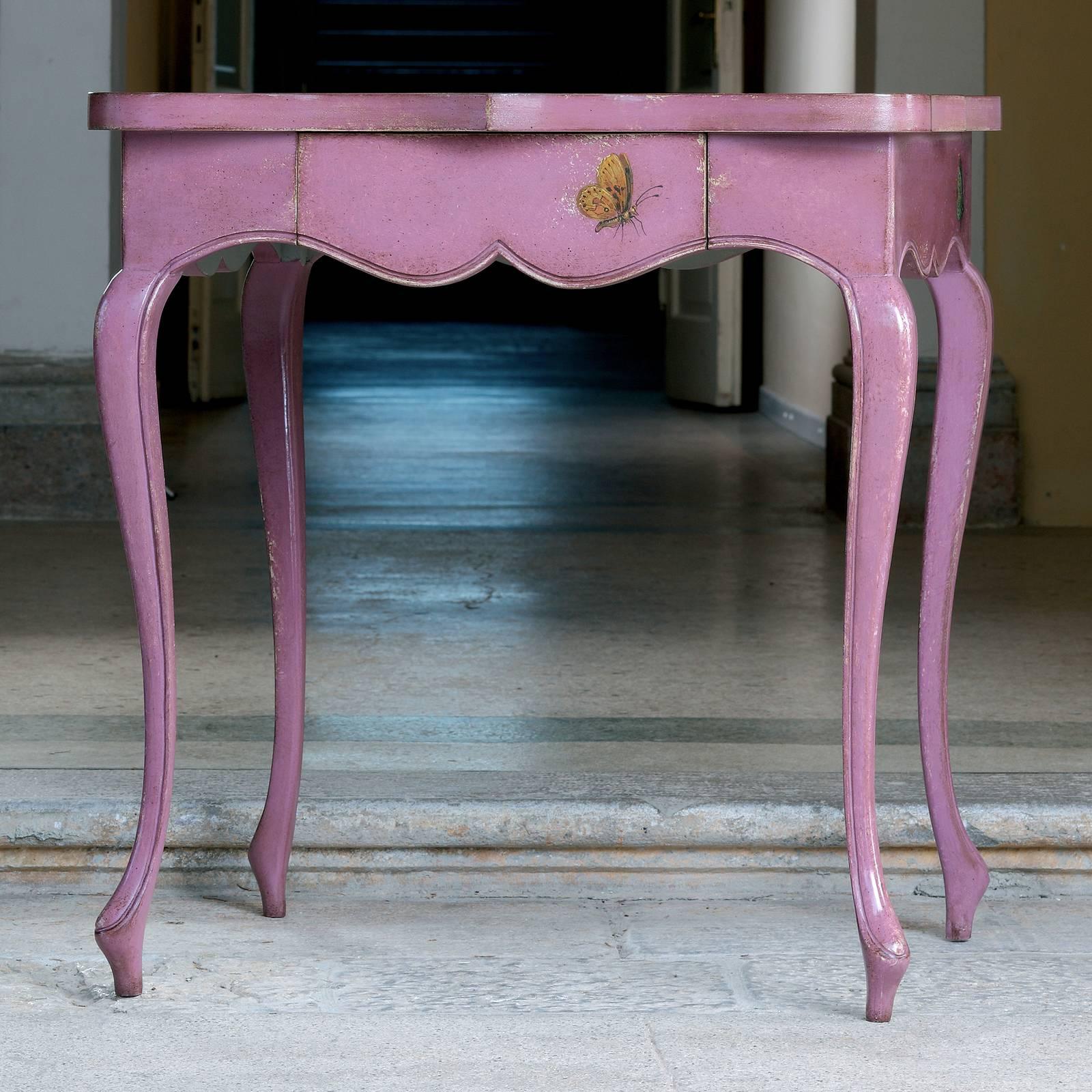 Named after one of the islands in the Venetian Lagoon, this console would be equally at home in a hallway, bedroom or living room as a dressing vanity, or even as a stylish serving table. Meant to rest against a wall, its elegant silhouette features