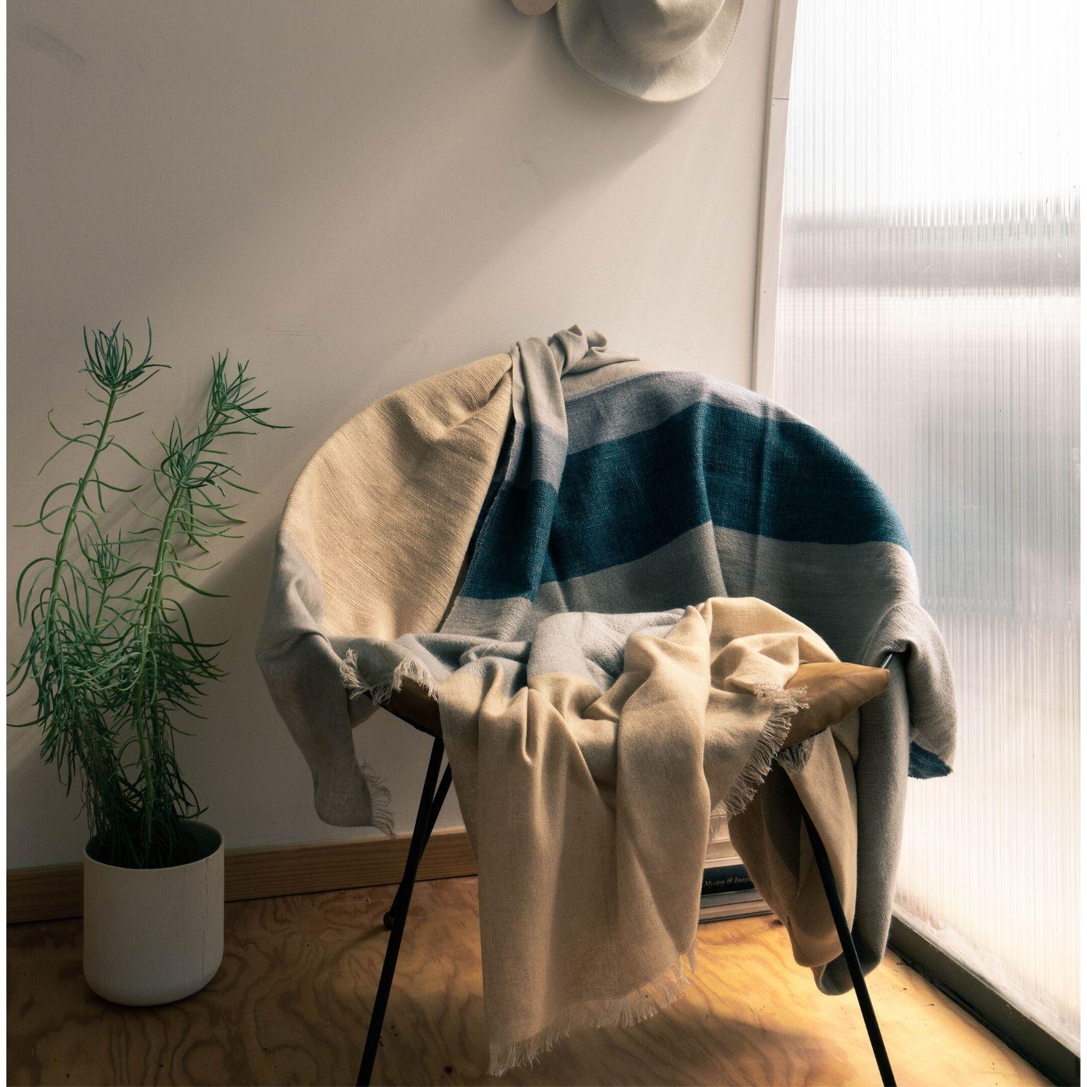 Ceru Handloom Merino Throw / Blanket in Neutral Shades of Cream & Serene Blue For Sale 6