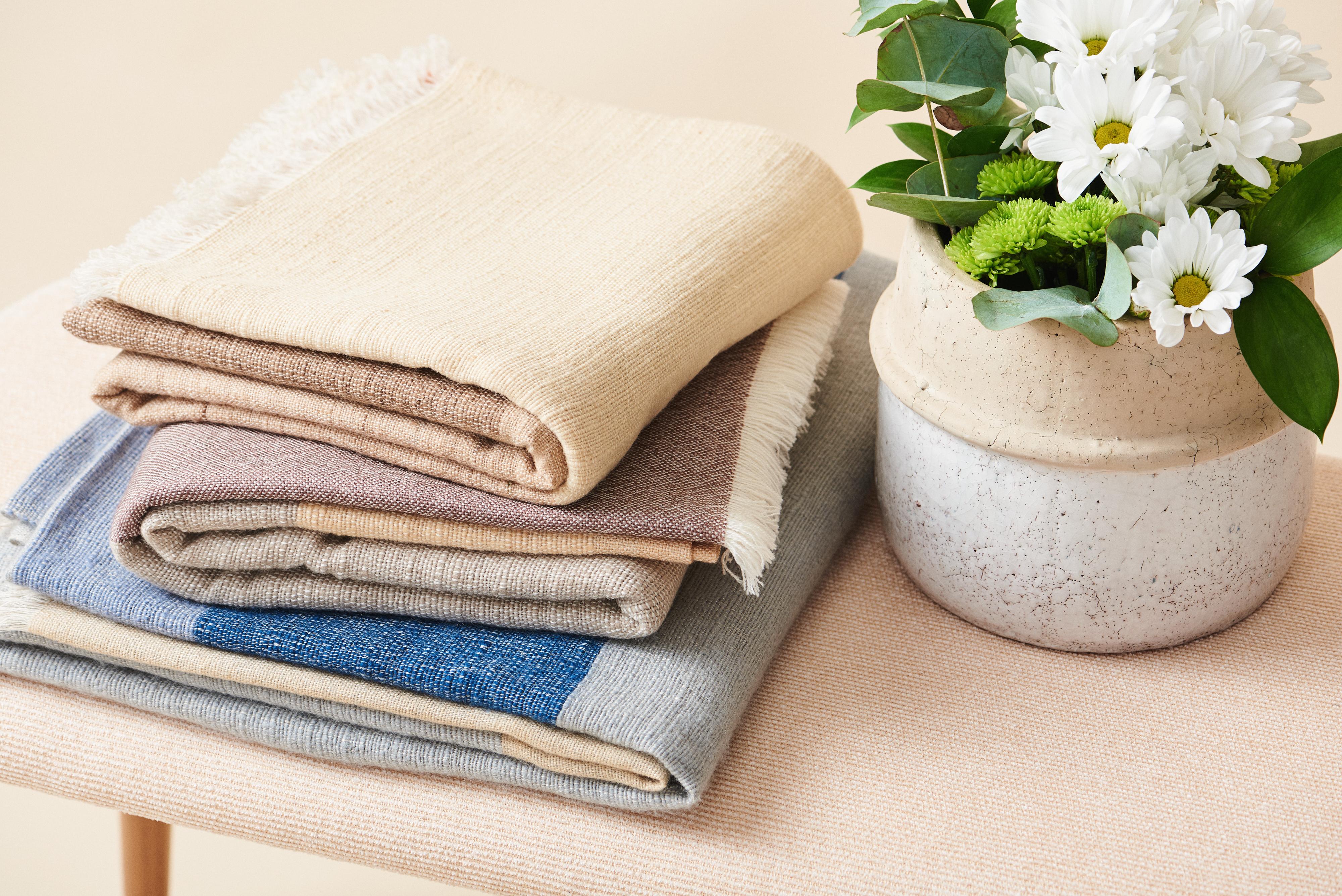 Ceru Handloom Merino Throw / Blanket in Neutral Shades of Cream & Serene Blue For Sale 9