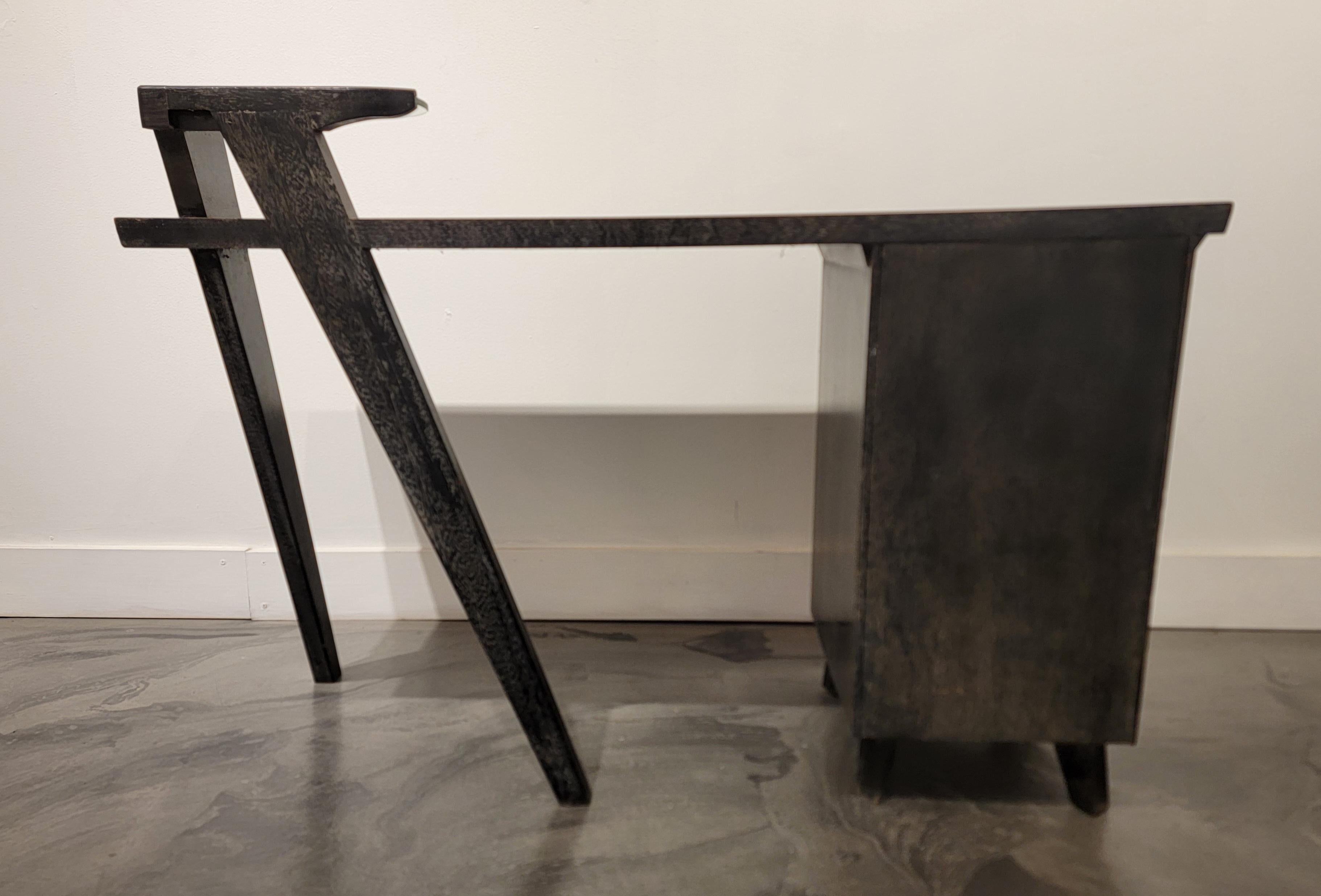 Escritorio / tocador cerámico Años 50 en Bueno estado para la venta en Fulton, CA