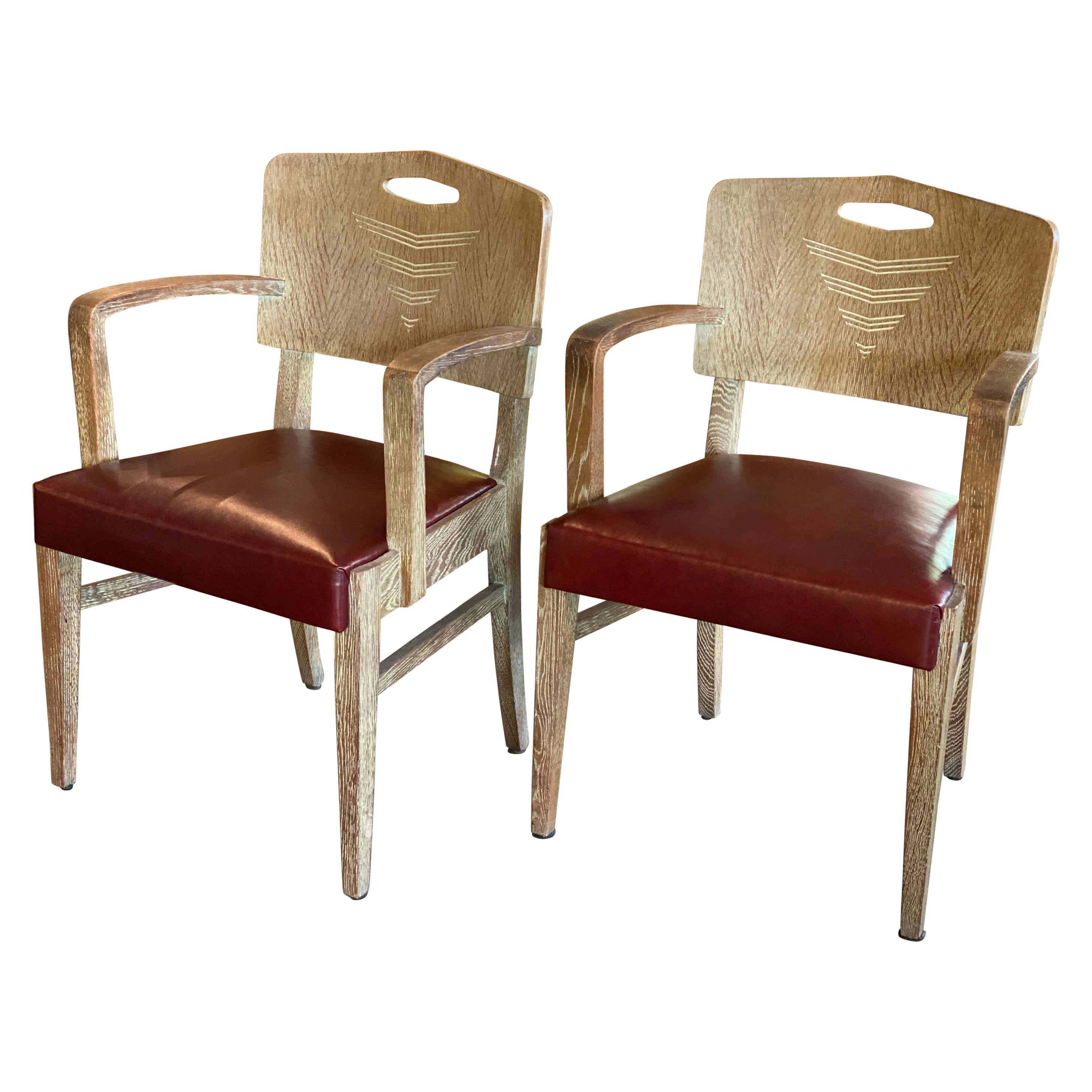 Art déco-Stühle aus gekälktem Eichenholz von Michel Polak:: Belgien:: 1930er Jahre:: Paar im Angebot