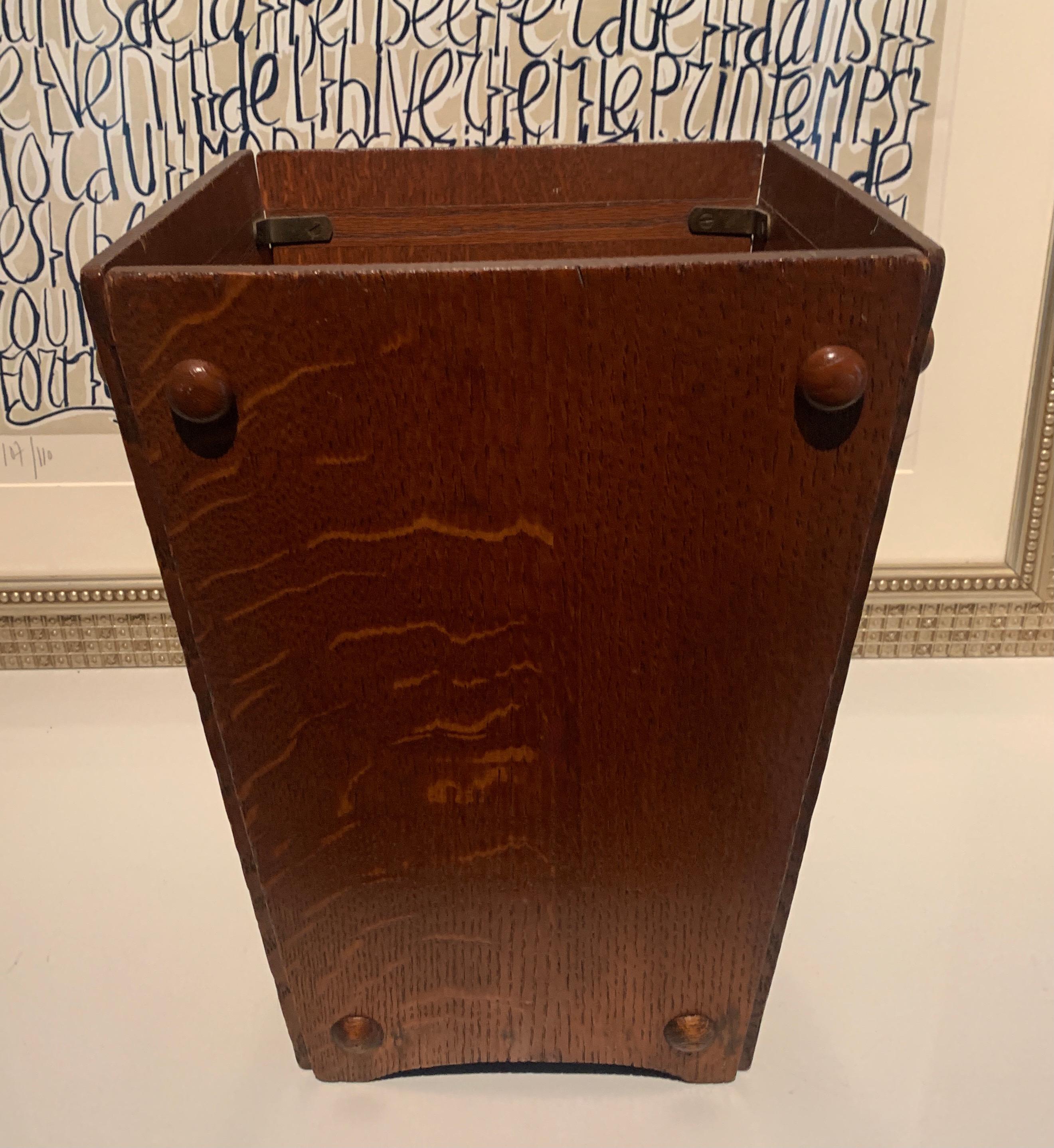 Cerused Oak Arts & Crafts Waste Can in the Style of Gustav Stickley In Good Condition In Los Angeles, CA