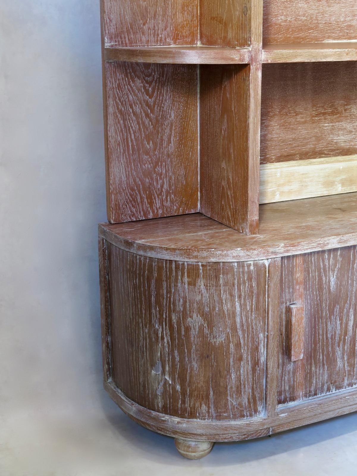Cerused Oak Bookcase, France, circa 1950s In Good Condition For Sale In Isle Sur La Sorgue, Vaucluse