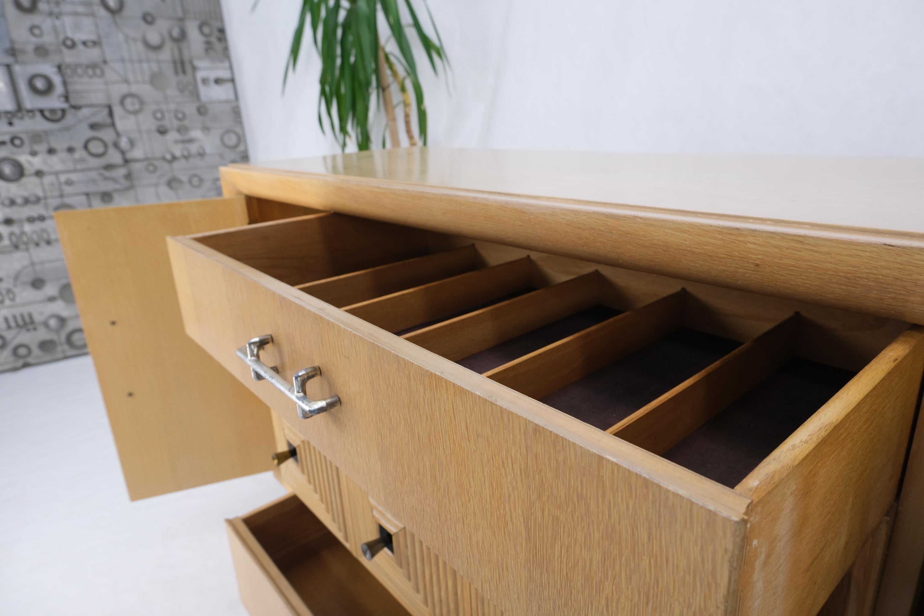 Cerused Oak Modern Credenza Dresser Cabinet 3 Drawer 2 Doors Compartments Mint For Sale 5