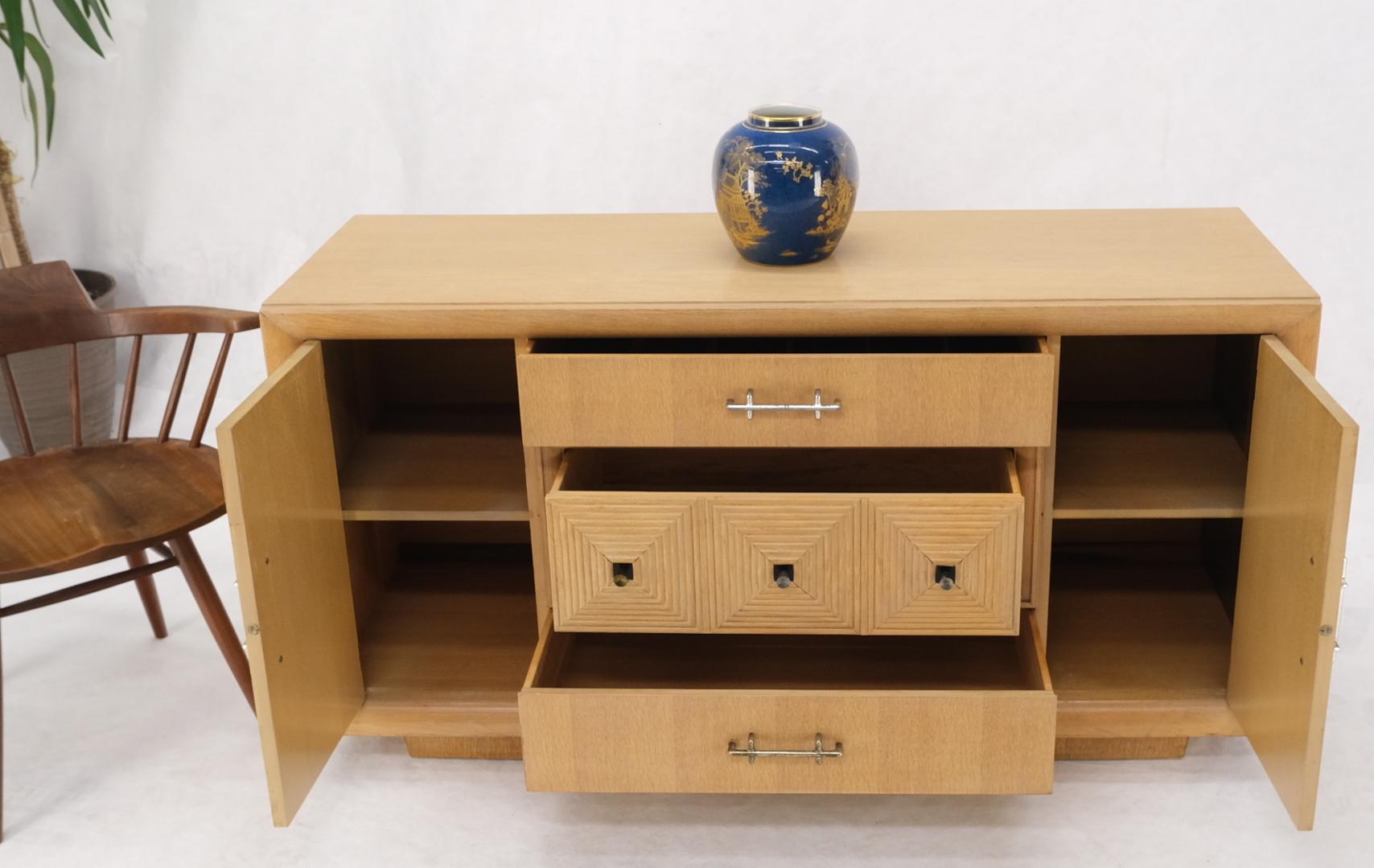 Cerused Oak Modern Credenza Dresser Cabinet 3 Drawer 2 Doors Compartments Mint For Sale 8