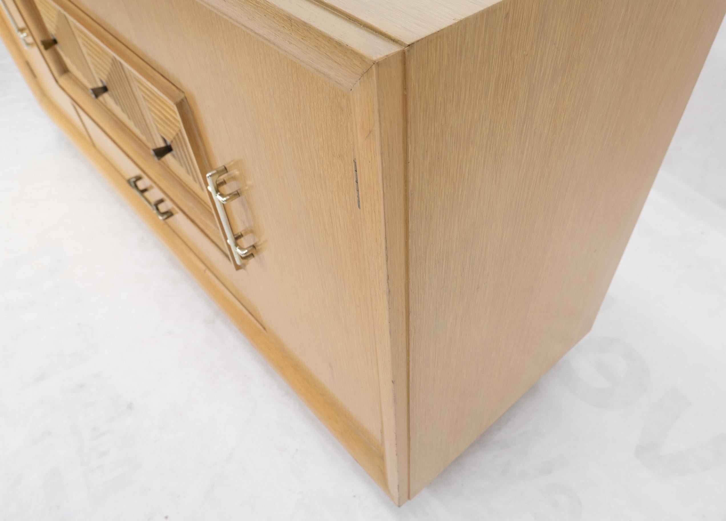 Cerused Oak Modern Credenza Dresser Cabinet 3 Drawer 2 Doors Compartments Mint For Sale 9