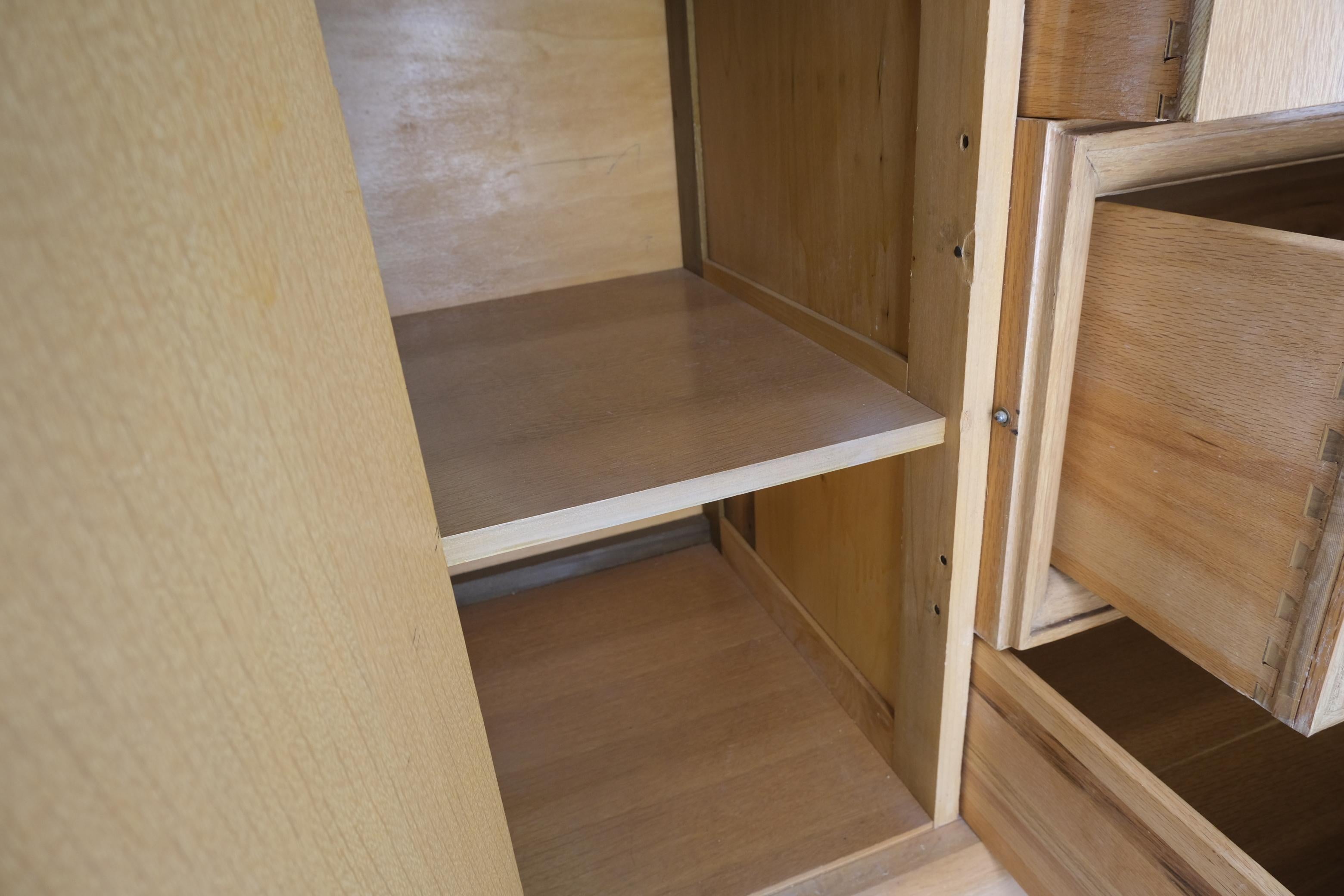 Cerused Oak Modern Credenza Dresser Cabinet 3 Drawer 2 Doors Compartments Mint For Sale 2