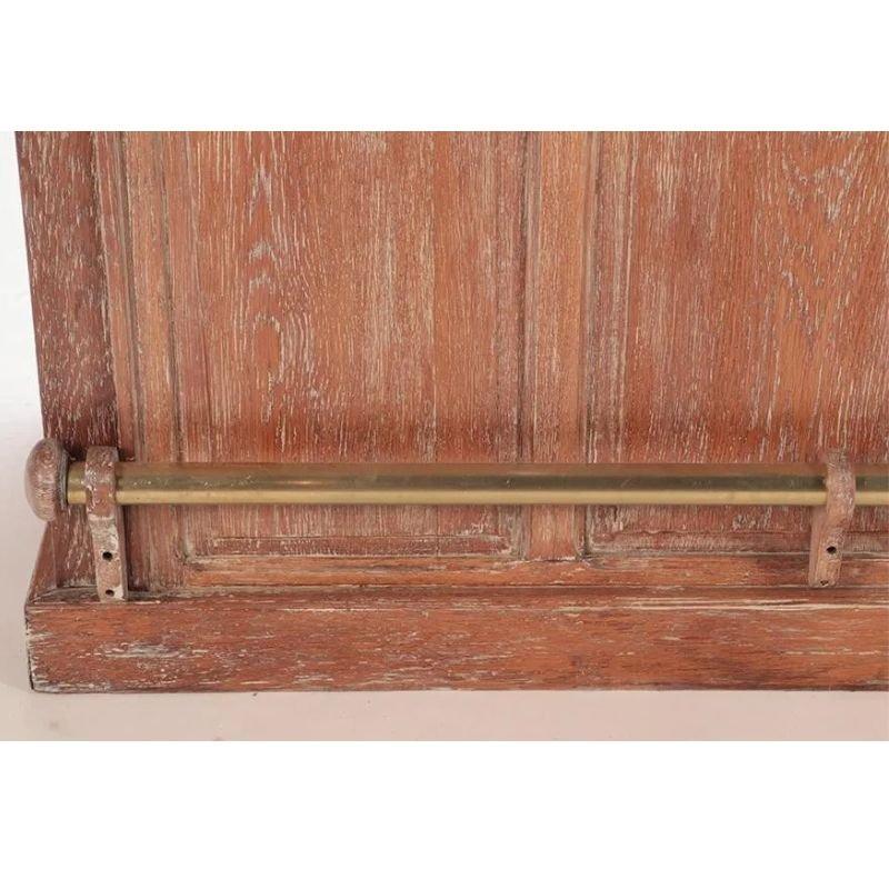Cerused Oak Three Panel Bar with Brass Foot Rail In Good Condition For Sale In Locust Valley, NY