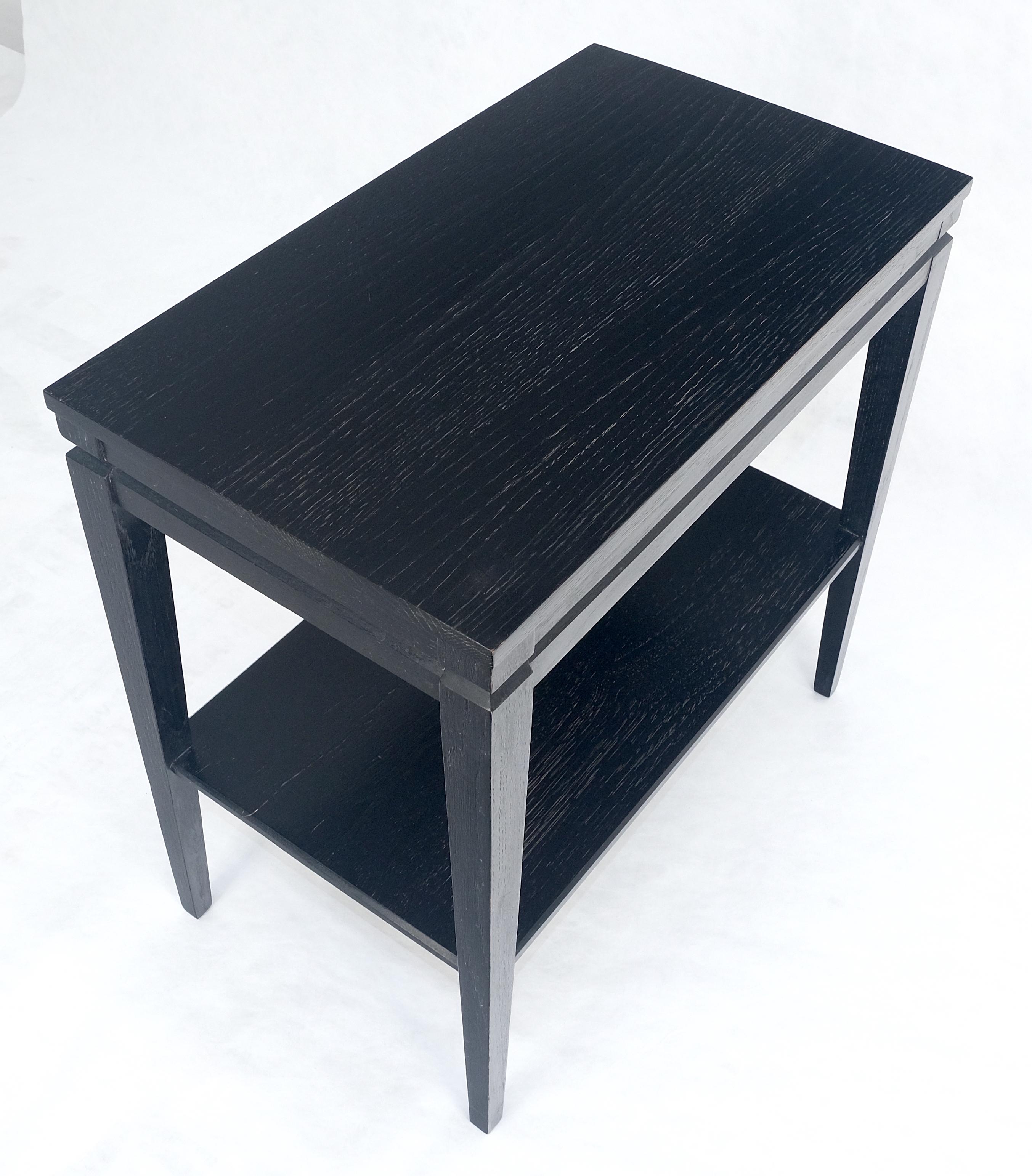 Cerused Oak Two Tier Rectangle Side End Table Brown Saltman Attributed MINT Bon état - En vente à Rockaway, NJ