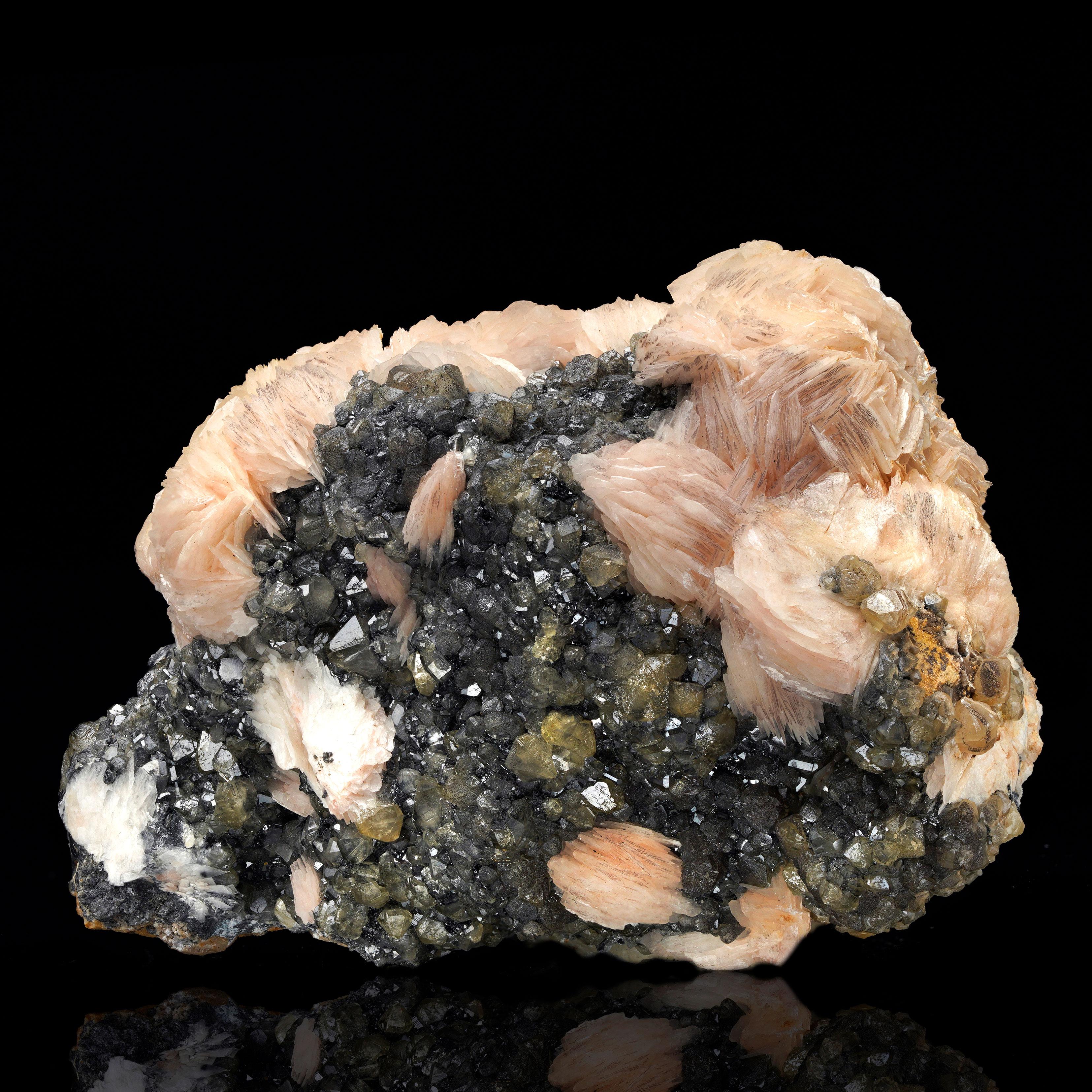 Moroccan Cerussite and Barite Specimen from Morocco – 958g For Sale