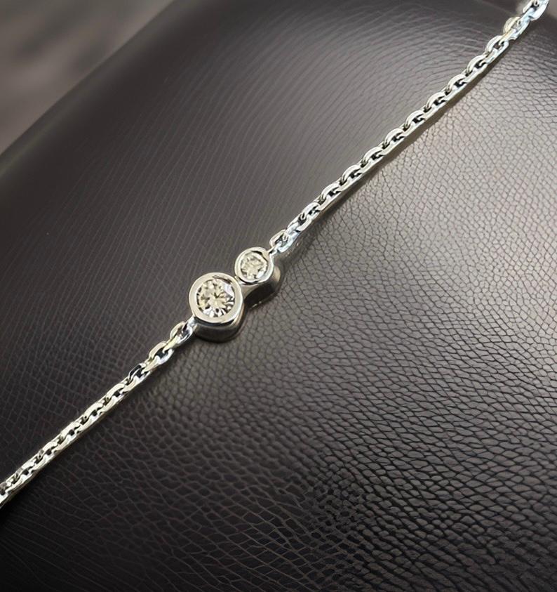 Cervin Blanc 18ct White Gold Diamond Bracelet 0.30ct Solitaire ‘You & I’ Classic For Sale 1