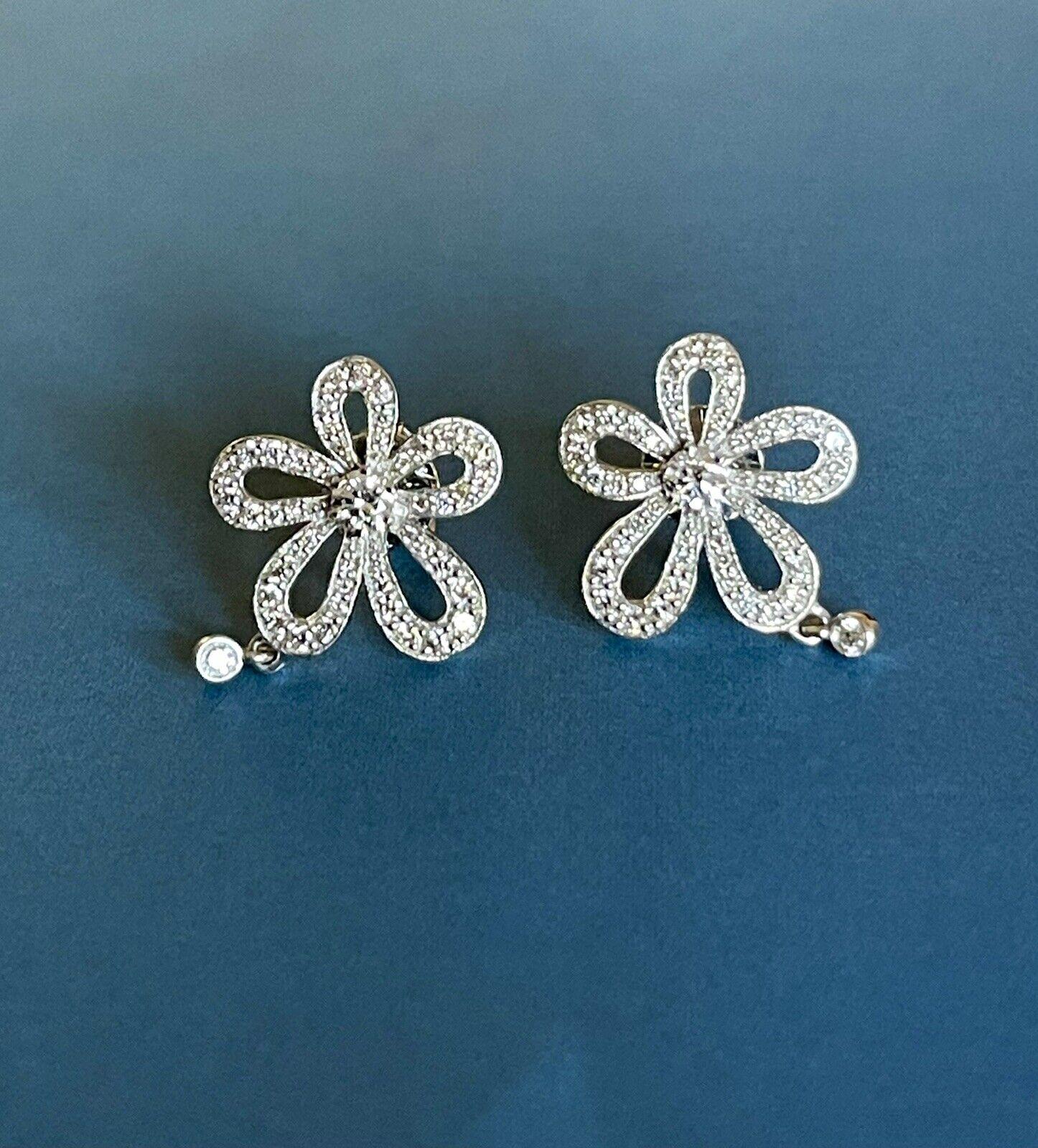 Cervin Blanc 18ct White Gold Diamond Earrings 0.64ct Plumeria Flower Solitaire For Sale 1