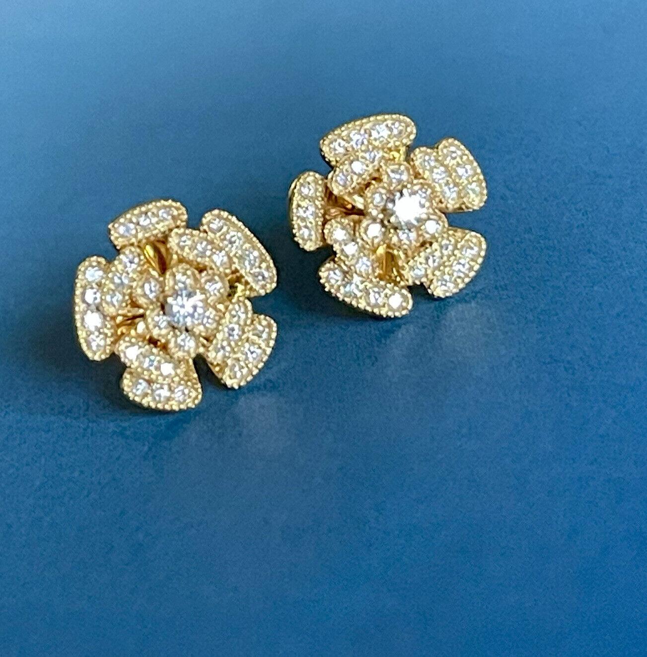 Cervin Blanc 18ct Yellow Gold Diamond Earrings 0.50ct Alpine Rose Studs VS For Sale 1