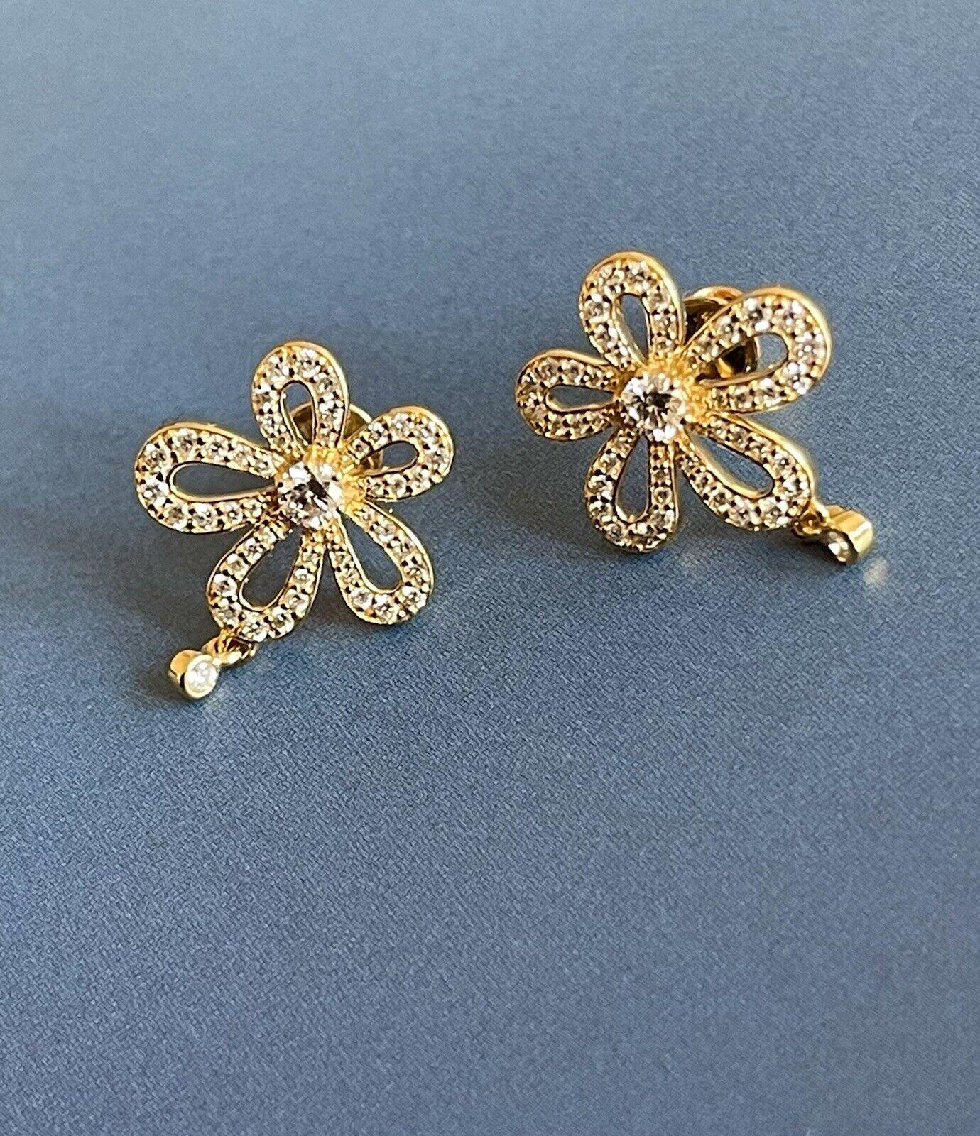 Women's  Cervin Blanc 18ct Yellow Gold Diamond Earrings 0.65ct Plumeria Flower Charm For Sale