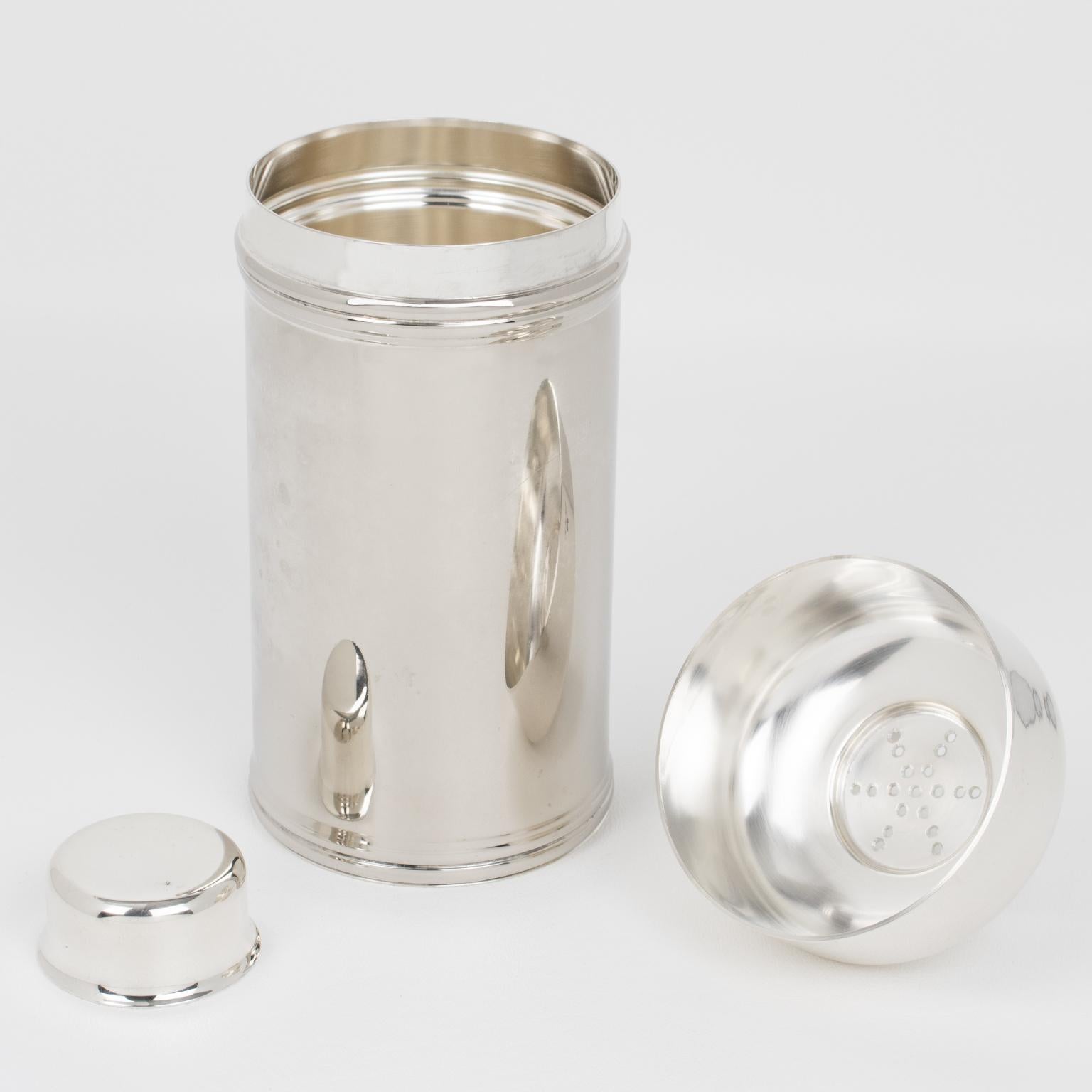 Italian Cesa 1882, Italy, Modernist Silver Plate Cocktail Shaker For Sale