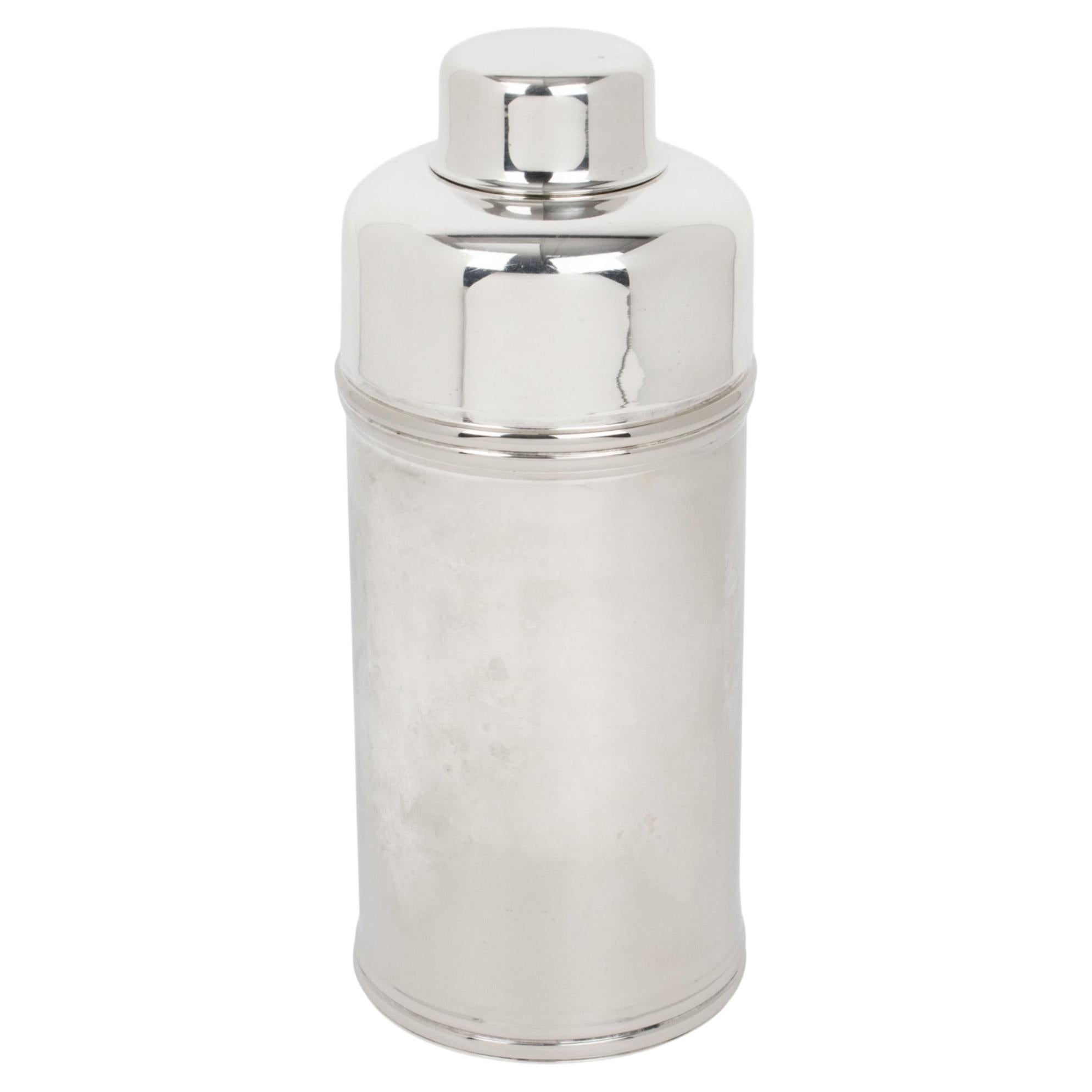 Cesa 1882 Modernist Silver Plate Cocktail Shaker, Italy circa 1960