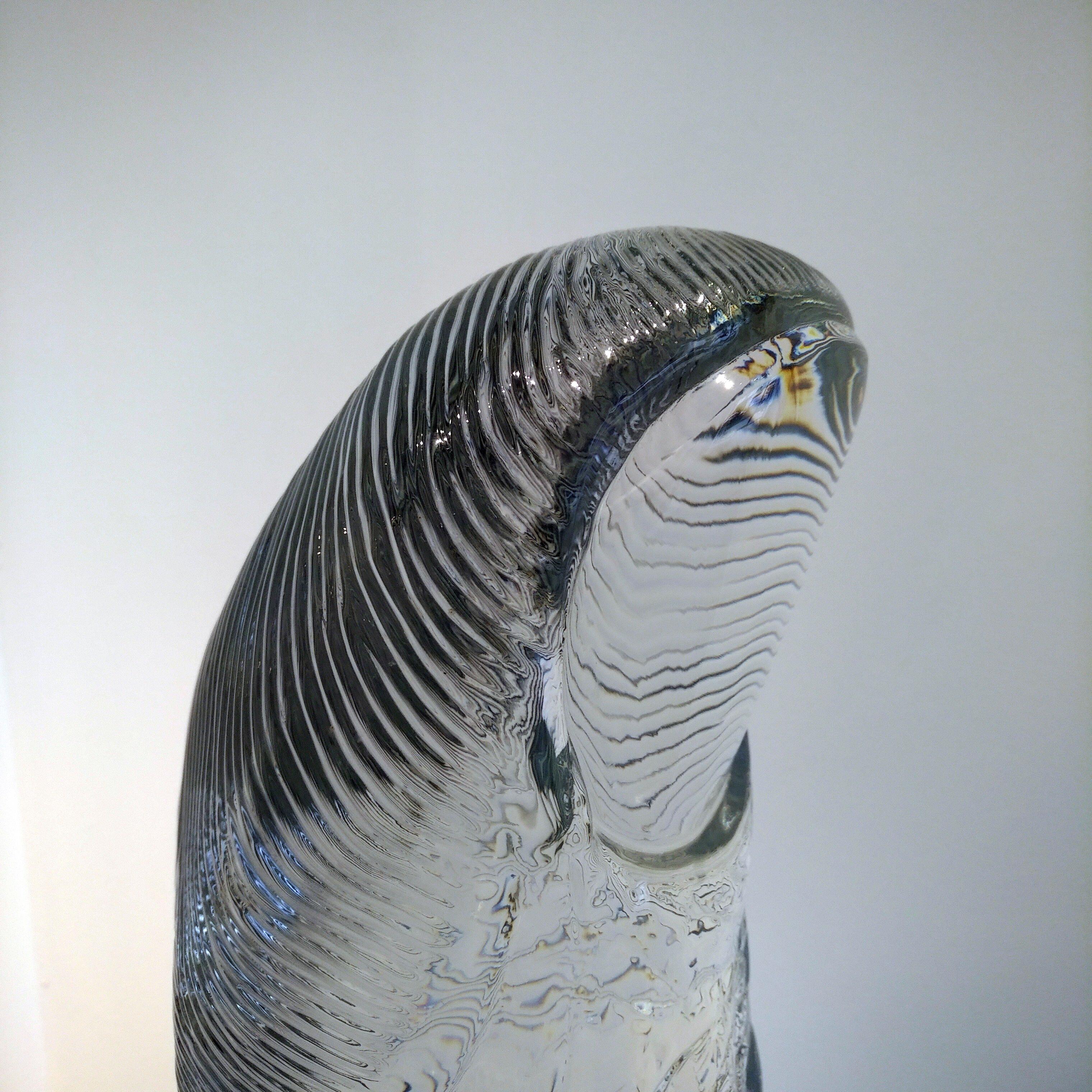 Cristal César Baccarat Pouce 1989 Edition limitée 42 Centimètres - Gris Figurative Sculpture par César Baldaccini