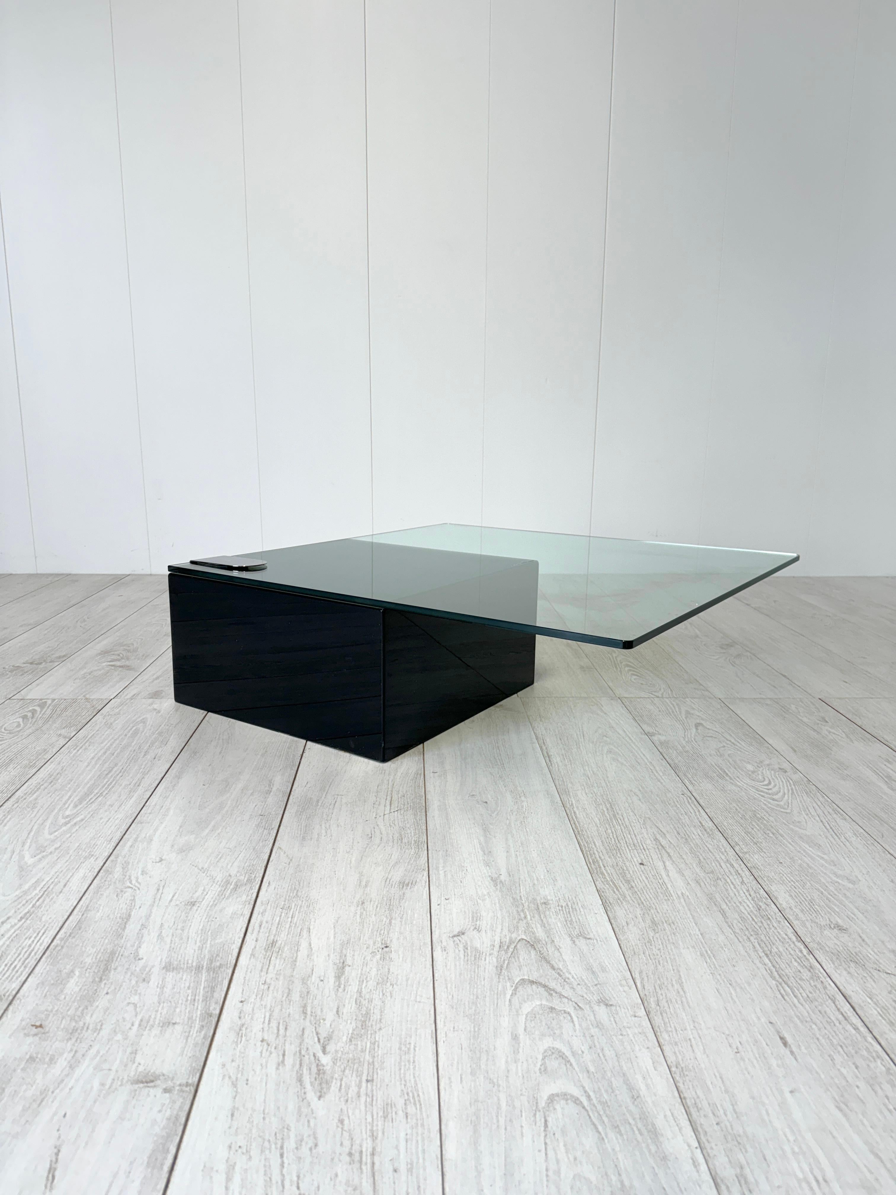 Européen Cesare Augusto Nava, table centrale, Italie, années 1970 en vente