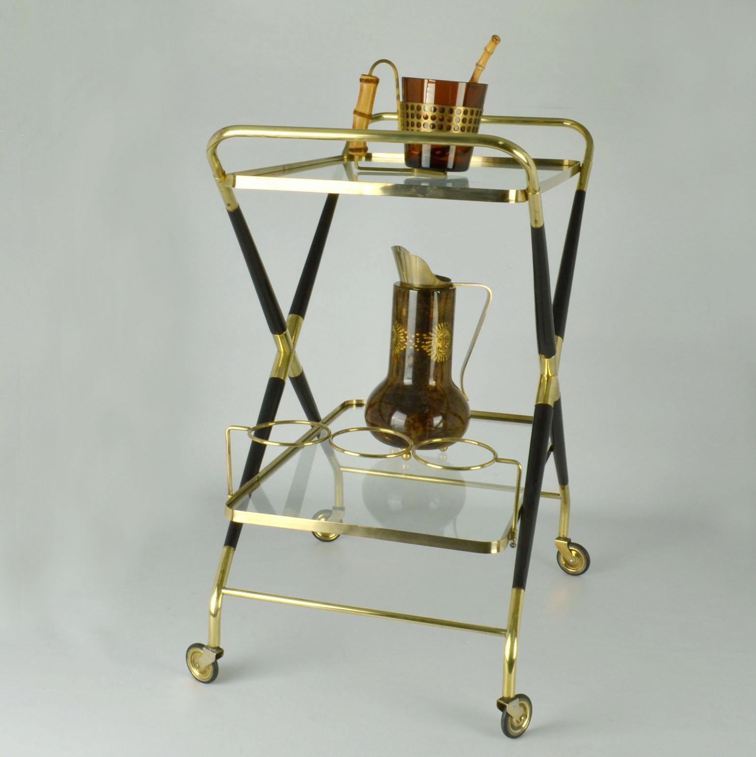 Cesare Lacca Bar Cart Cocktail Trolley Brass and Wood In Excellent Condition For Sale In London, GB